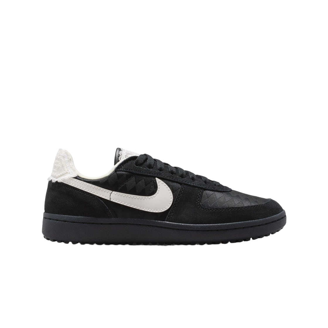 IH2487-001 (W) Nike Field General Black Pale Ivory