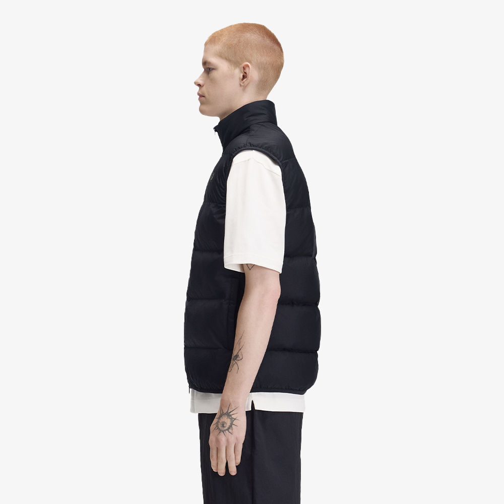 프레드페리 인슐레이트 베스트 블랙(Fred Perry Insulated Vest Black) - 4