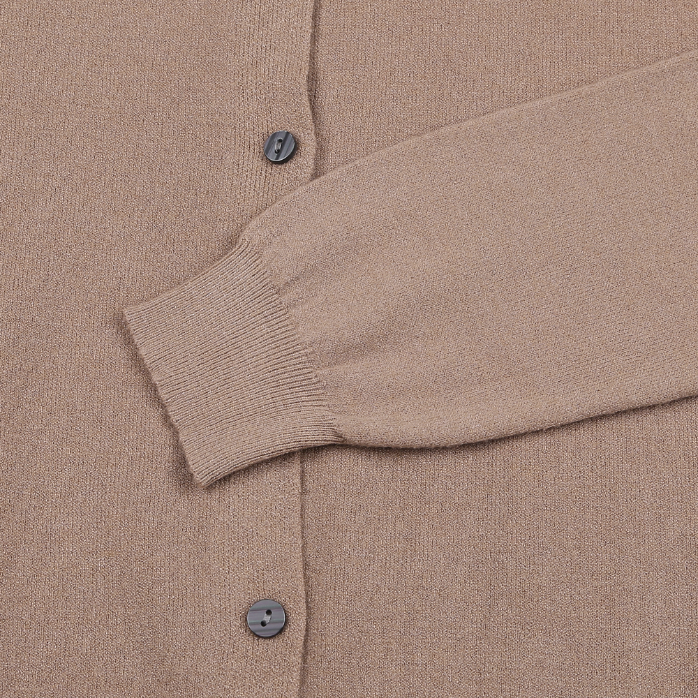 퍼머넌트 아카이브 에어 플렉스 라운드 가디건 브라운(Permanent Archive Air Flex Round Cardigan Brown) - 4