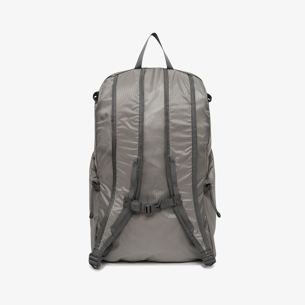 [5% 적립] 휠라 라이트웨이트 플로 백팩 실버([5% 적립] FILA Lightweight Flo Backpack Silver) - 3