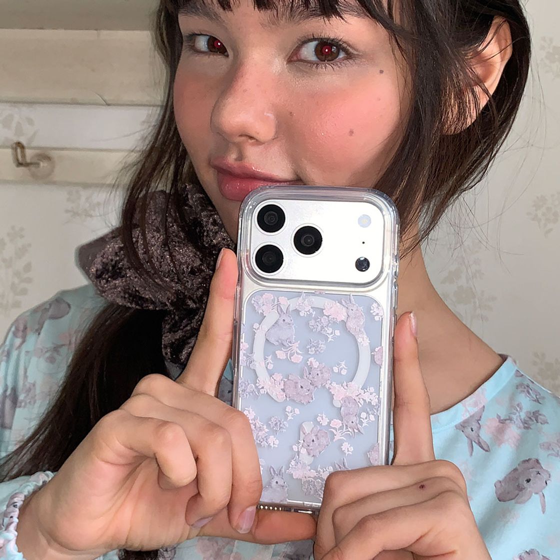 뮤즈무드 미니 버니즈 맥세이프 클리어 휴대폰 케이스(Musemood Mini Bunnies MagSafe Clear Phone Case) - 4