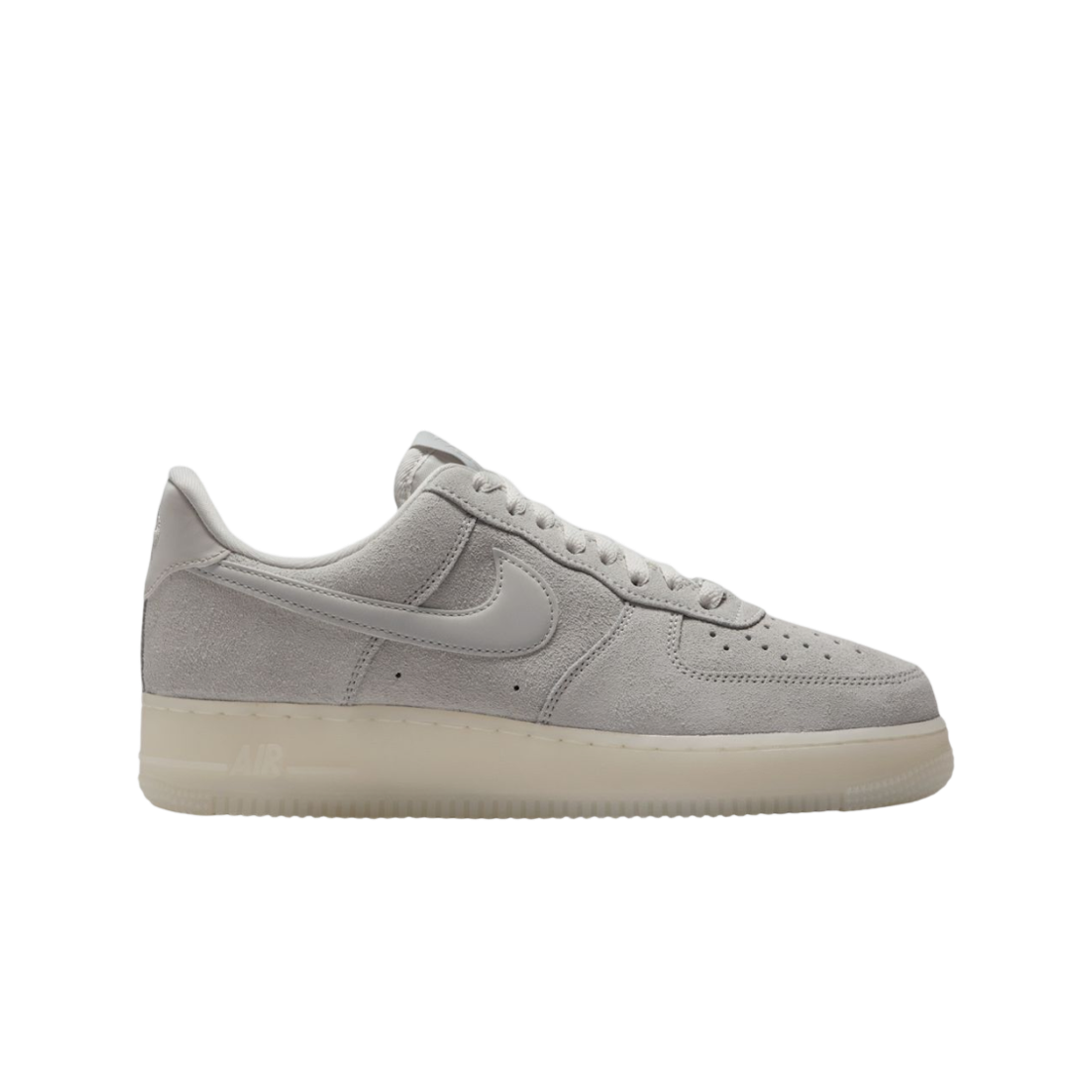 IQ0136-100 (W) Nike Air Force 1 '07 Sail Light Bone