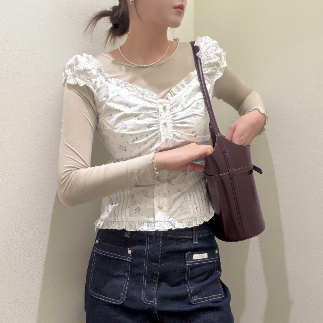 라츠유 엘라 블라우스 아이보리(LOTS YOU Ella Blouse Ivory) - 4