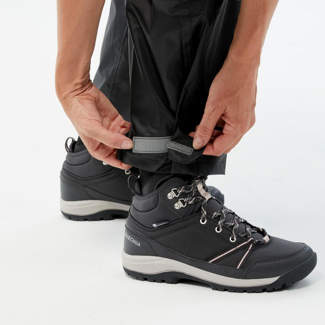 데카트론 여성 등산 경량 방수 바지 오버트라우저 MH100 블랙(Decathlon Women's Hiking Lightweight Waterproof Overtrousers MH100 Black) - 7