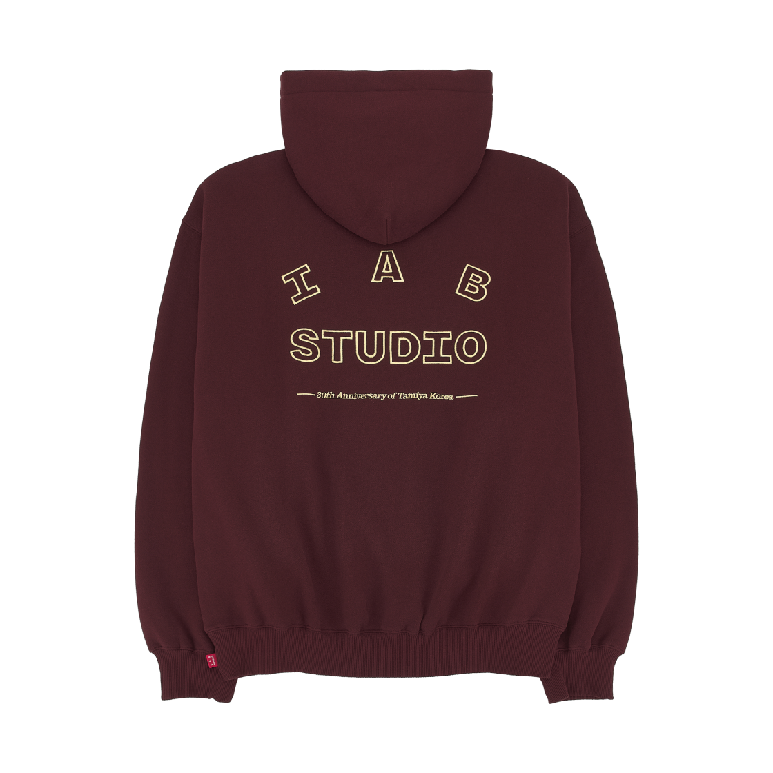 아이앱 스튜디오 x 타미야 30주년 자수 후드 마룬(IAB Studio x Tamiya 30th Anniversary Embroidery Hoodie Maroon) - 2