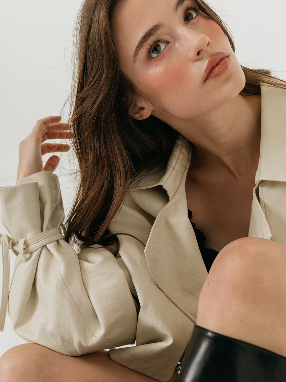 모이페어 레더 스트랩 트렌치 자켓 아이보리(MOIFAIRE Leather Strap Trench Jack Ivory) - 5