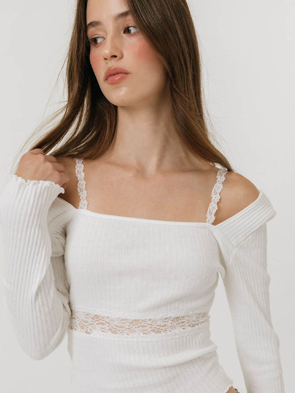 모이페어 플뢰르 시어 레이스 티셔츠 화이트(MOIFAIRE Fleur Sheer Lace T-Shirt White) - 5
