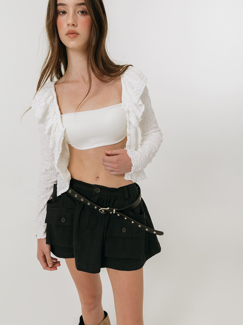 모이페어 크링클 프릴 가디건 화이트(MOIFAIRE Crinkle frill Cardigan White) - 4