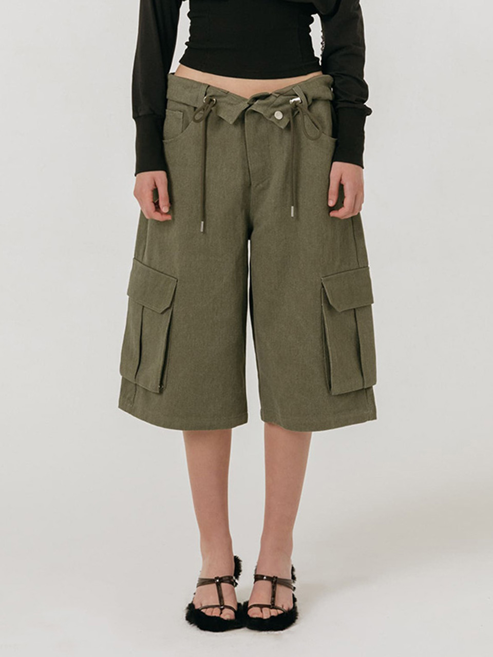모이페어 버뮤다 카고 팬츠 카키(MOIFAIRE Bermuda Cargo Pants Khaki) - 2