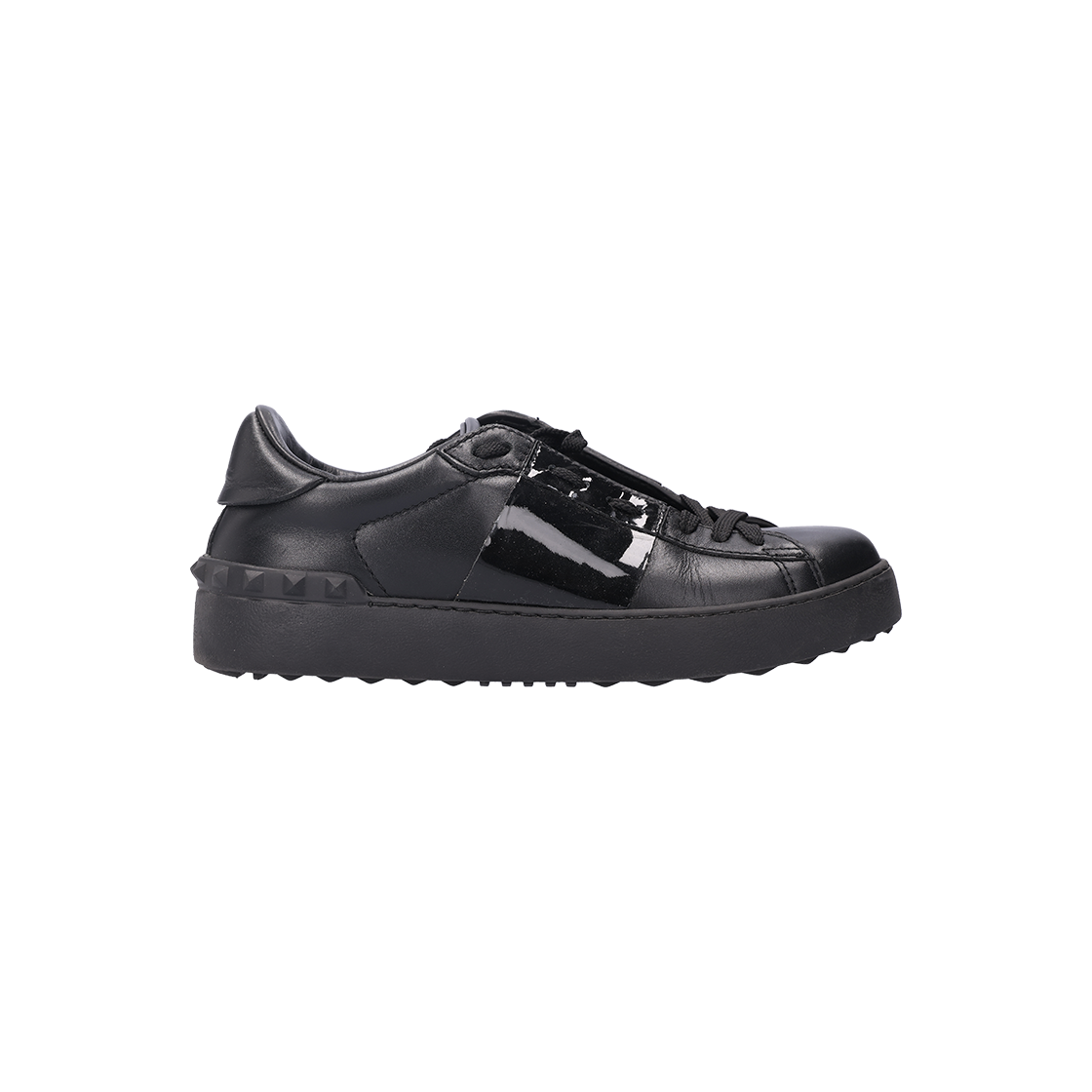 ITKUGMDQ7FTR Valentino Garavani Leather & Patent Rockstud Low Top Sneakers Black