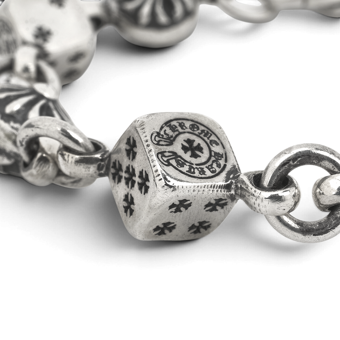 크롬하츠 다이스 앤 크로스 볼 브레이슬릿 실버(Chrome Hearts Dice and Cross Ball Bracelet Silver) - 4