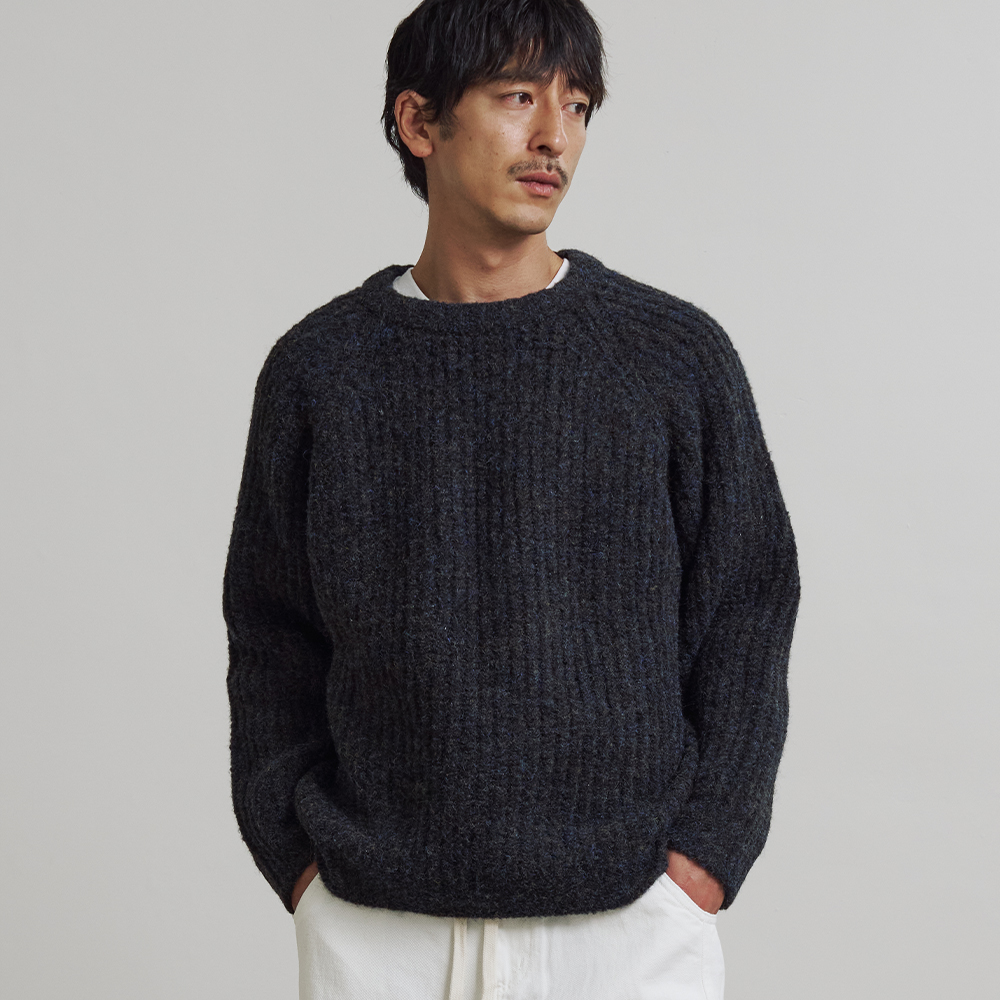 니티드 부클 래글런 와플 크롭 라운드 니트 멀티 블랙(Knitted Boucle Reglan Waffle Crop Round Knit Multi Black) - 2
