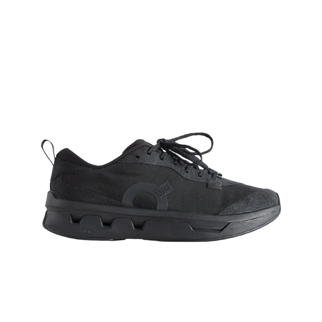 3MG31191043 On Running x Kith K-Tech 3 Black