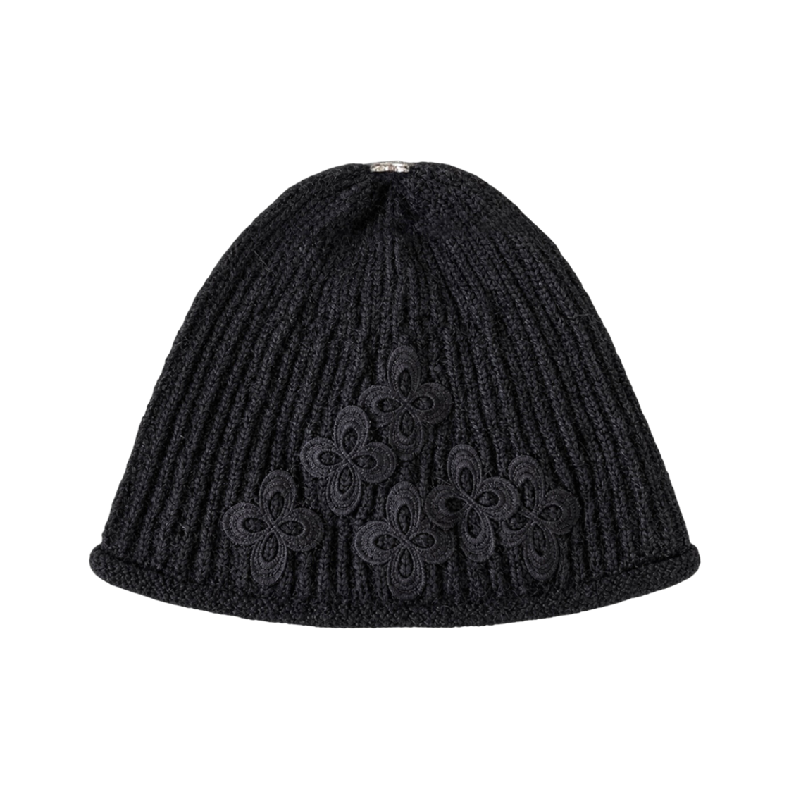 [주문제작] 써저리 스캐터 프레이드 클로버 로고 비니 블랙([주문제작] Surgery Scatter Frayed Clover Logo Beanie Black)