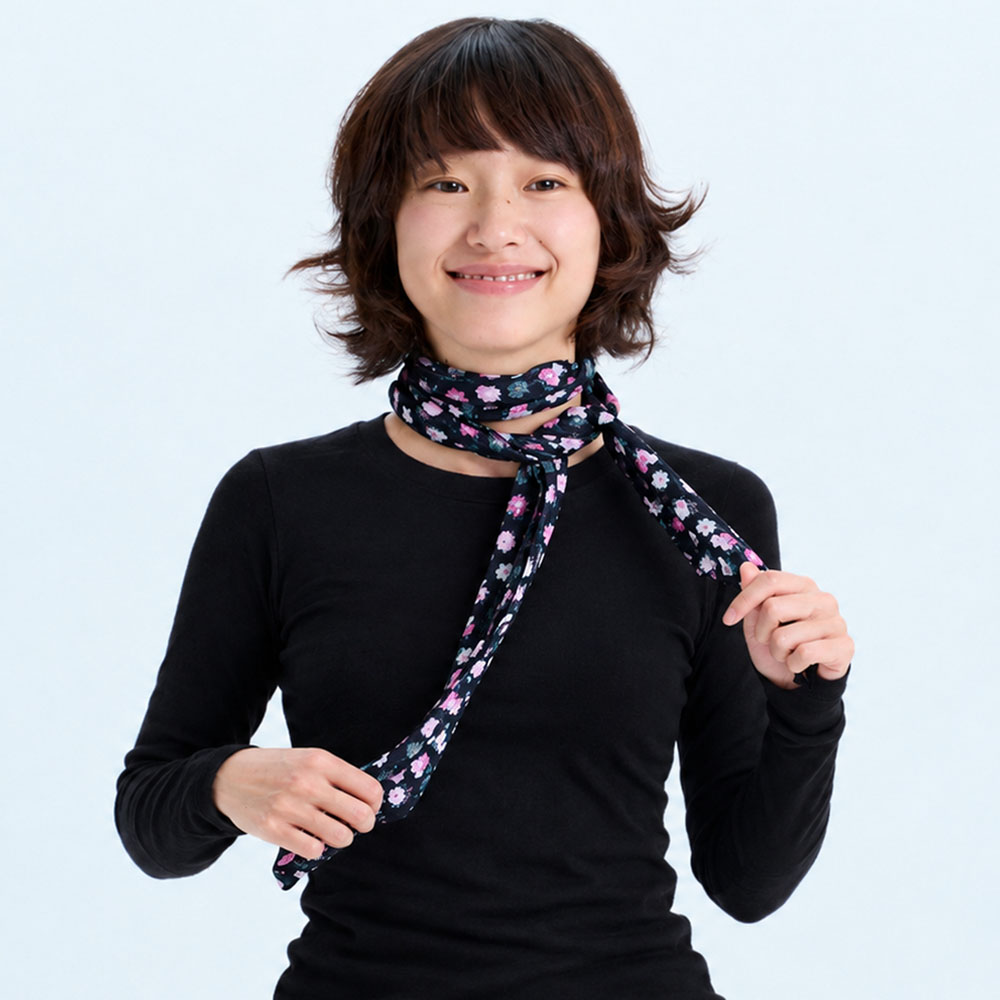 마크니 프렌치 로즈 살랑 스카프 스카이 블루(MACNI French Rose Sallang Scarf Sky Black) - 2