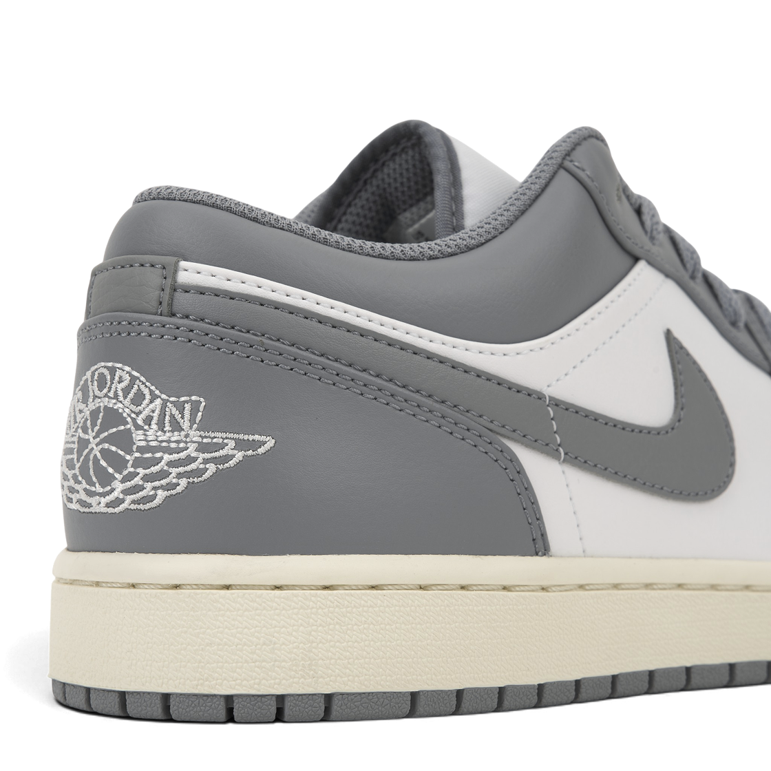 조던 1 로우 스텔스 앤 화이트(Jordan 1 Low Stealth and White) - 8