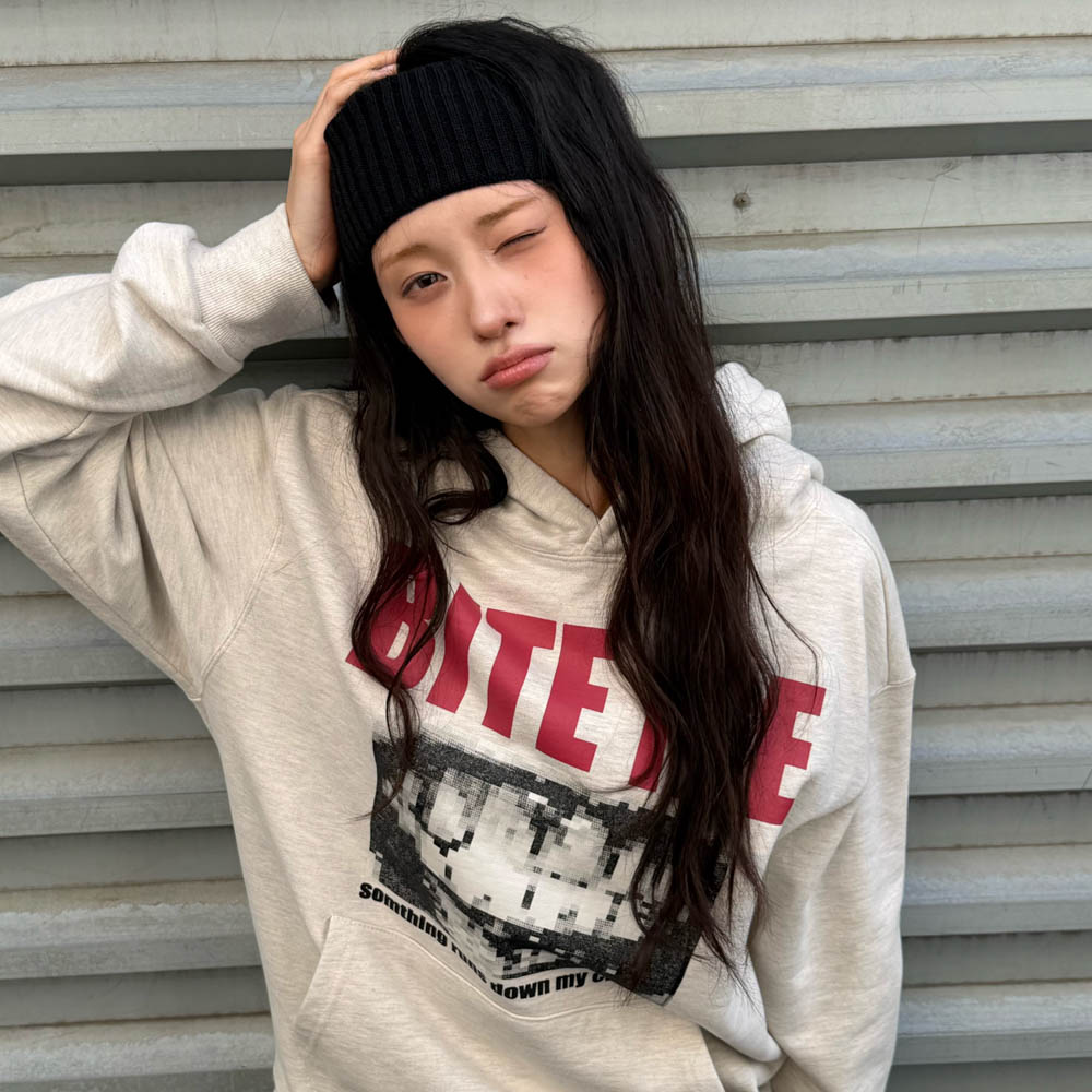 아모우 바이트 미 후디 오트밀(AMOU Bite Me Hoodie Oatmeal) - 3