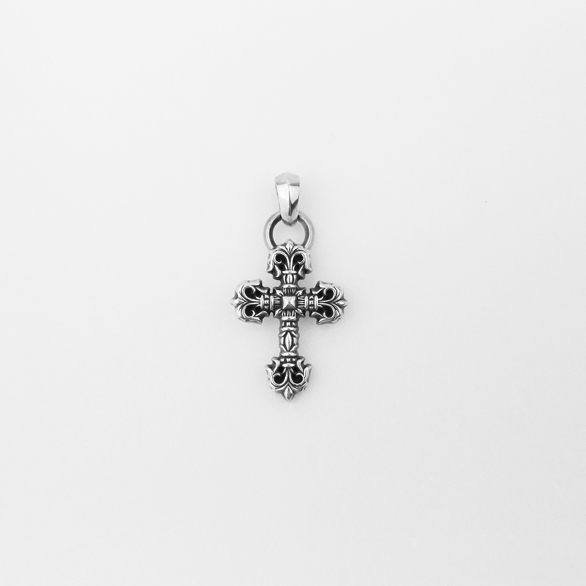한스룸 크롬하츠 필리그리 크로스 XSM 윗 베일 펜던트(Hansroom Chrome Hearts Filigree cross XSM With Bale Pendant) - 2