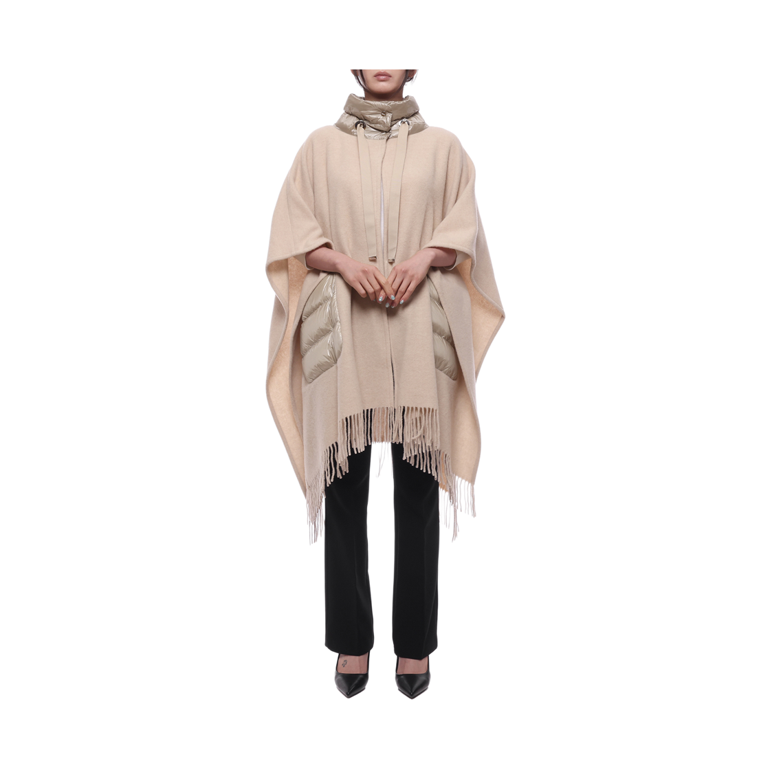 [15% 쿠폰] (W) 에르노 퀼티드 포켓 판초 베이지([15% 쿠폰] (W) Herno Poncho with Quilted Pockets Beige) - 3