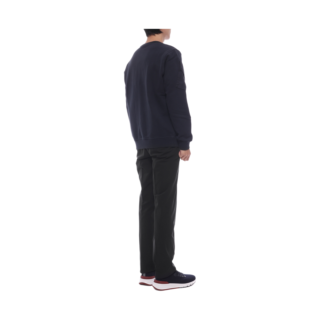 [15% 쿠폰] 스톤 아일랜드 6100008 브러쉬드 오가닉 코튼 플리스 레귤러 핏 슬리브 포켓 크루넥 스웨트셔츠 블랙 - 25FW([15% 쿠폰] Stone Island 6100008 Brushed Organic Cotton Fleece Regular Fit Crewneck Sweatshirt with Sleeve Pockets Black - 25FW) - 6