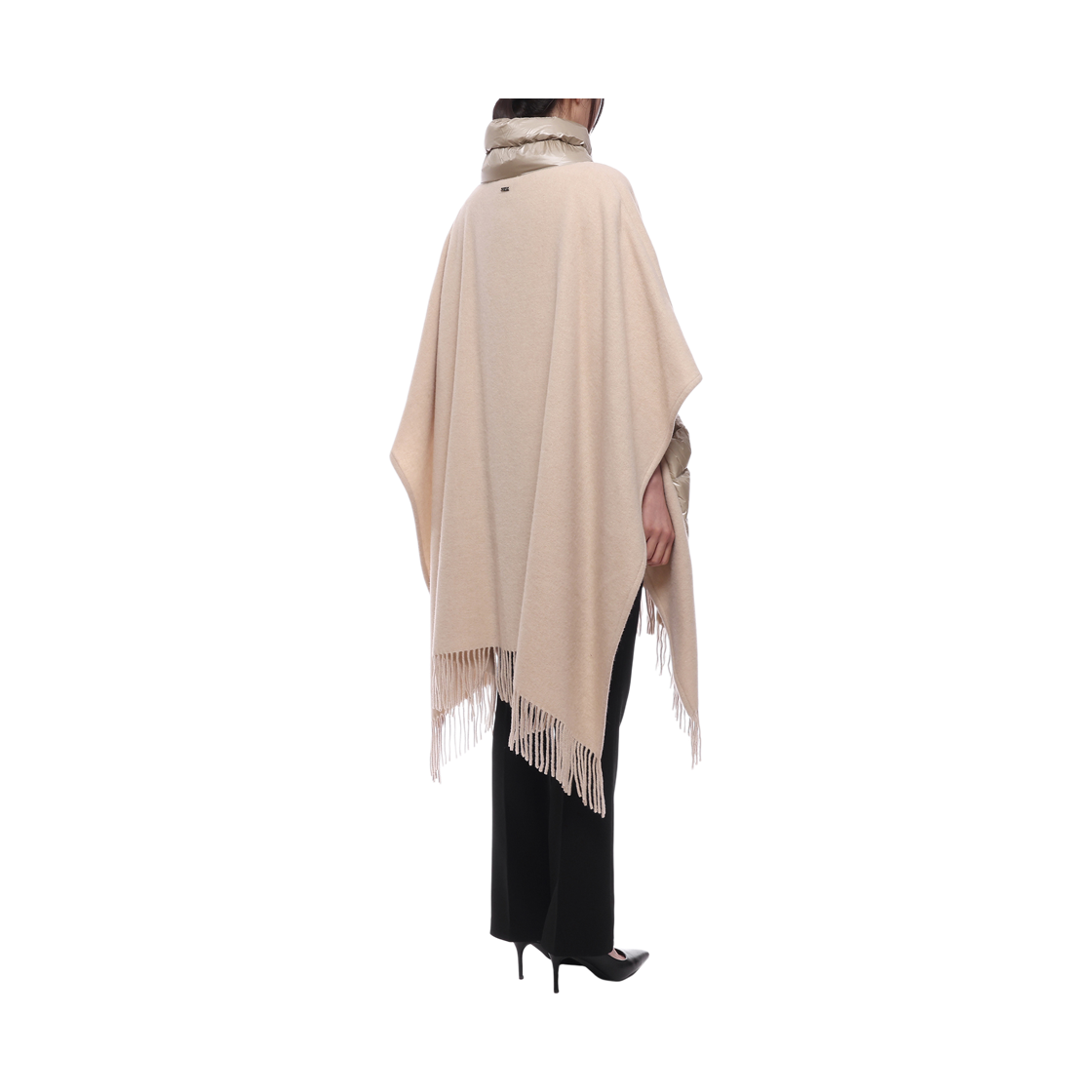 [15% 쿠폰] (W) 에르노 퀼티드 포켓 판초 베이지([15% 쿠폰] (W) Herno Poncho with Quilted Pockets Beige) - 6