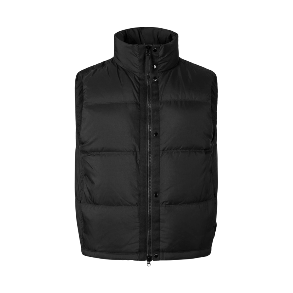 L2S15 G100004 S0483 V0029 [15% 쿠폰] Stone Island Badge Patch Matte Ripstop Down Vest Black - 26FW