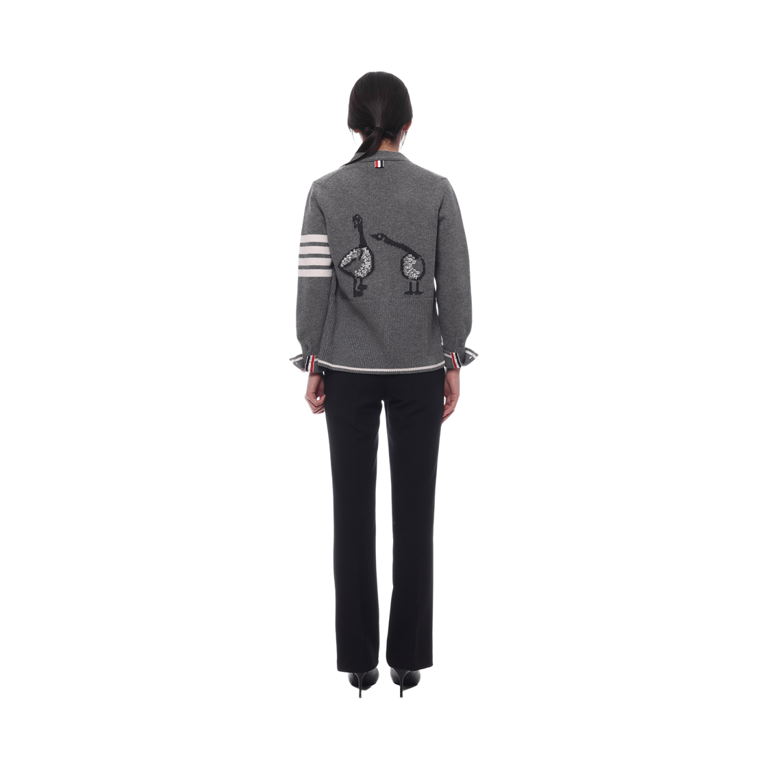 [15% 쿠폰] (W) 톰브라운 파인 메리노 인타르시아 기스 사선 브이넥 가디건 미디움 그레이([15% 쿠폰] (W) Thom Browne Fine Merino Intarsia Geese 4-Bar V-Neck Cardigan Medium Grey) - 5