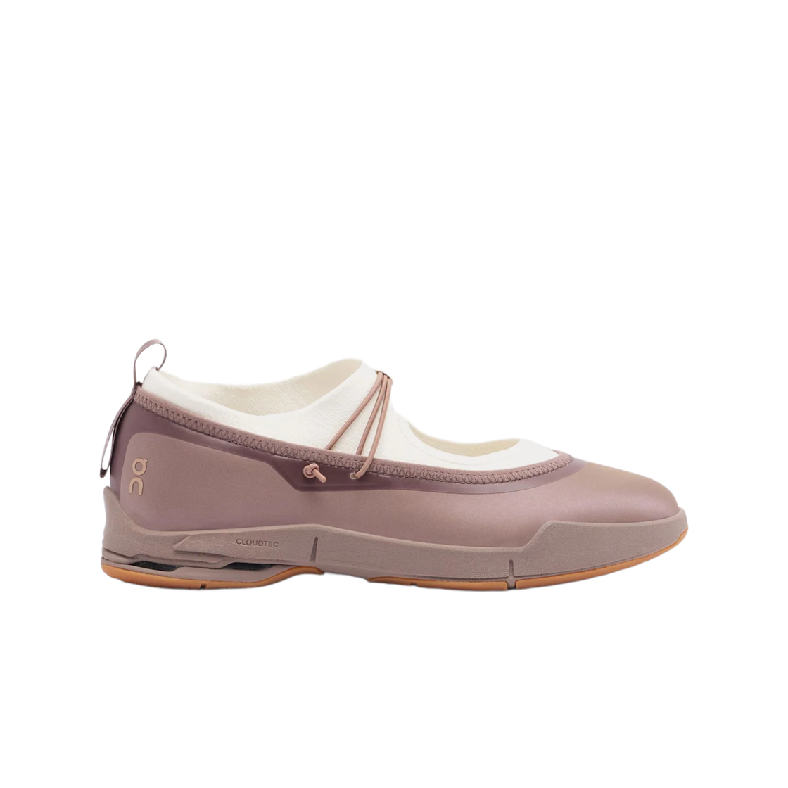 - On Running x Zendaya Cloudnova Moon Mary-Jane Slip-On Clove Ivory