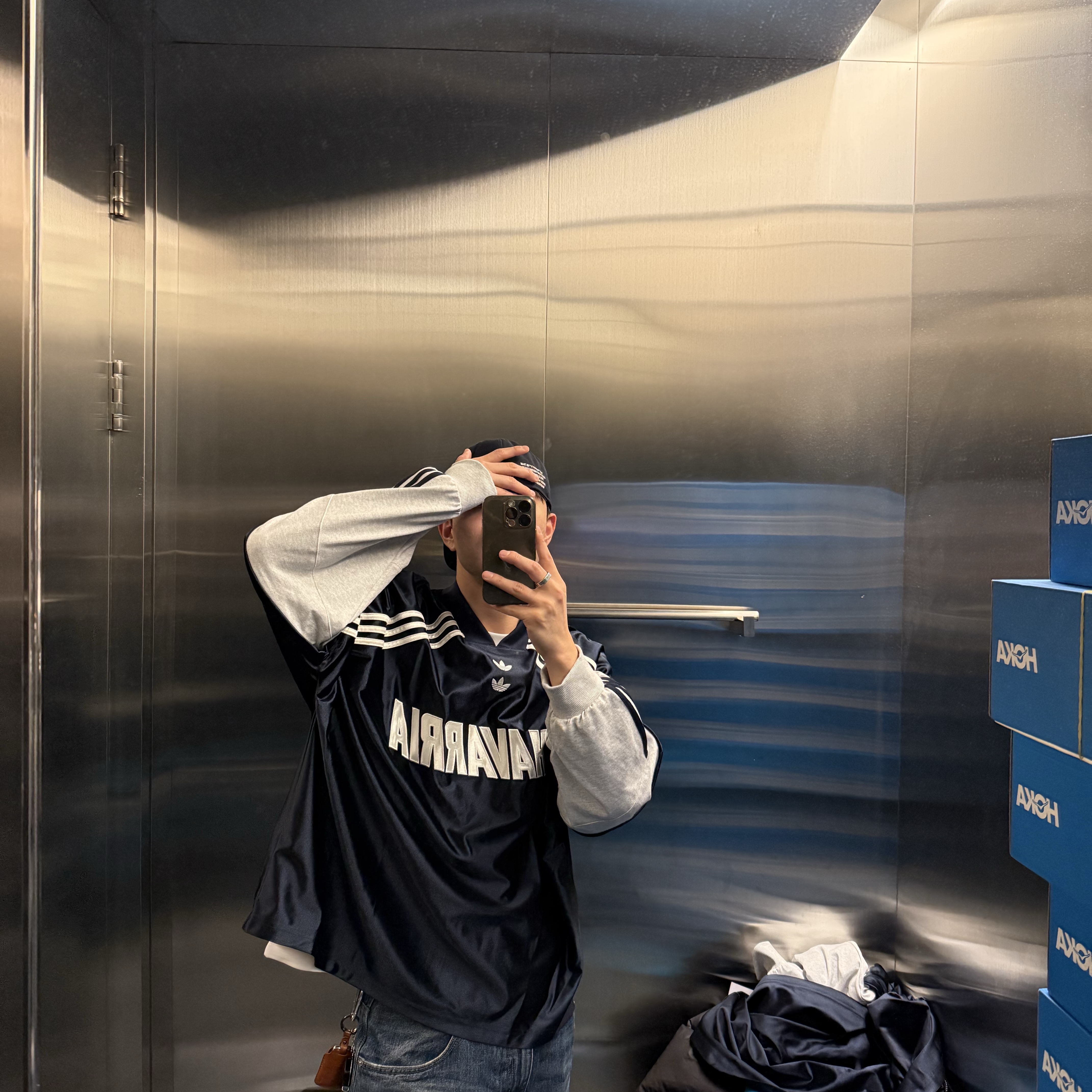 Nonnod Double pocket Japanese Denim Mid Blue, Nonnod Half zip fleece Cloud white 착용 스타일 - 2