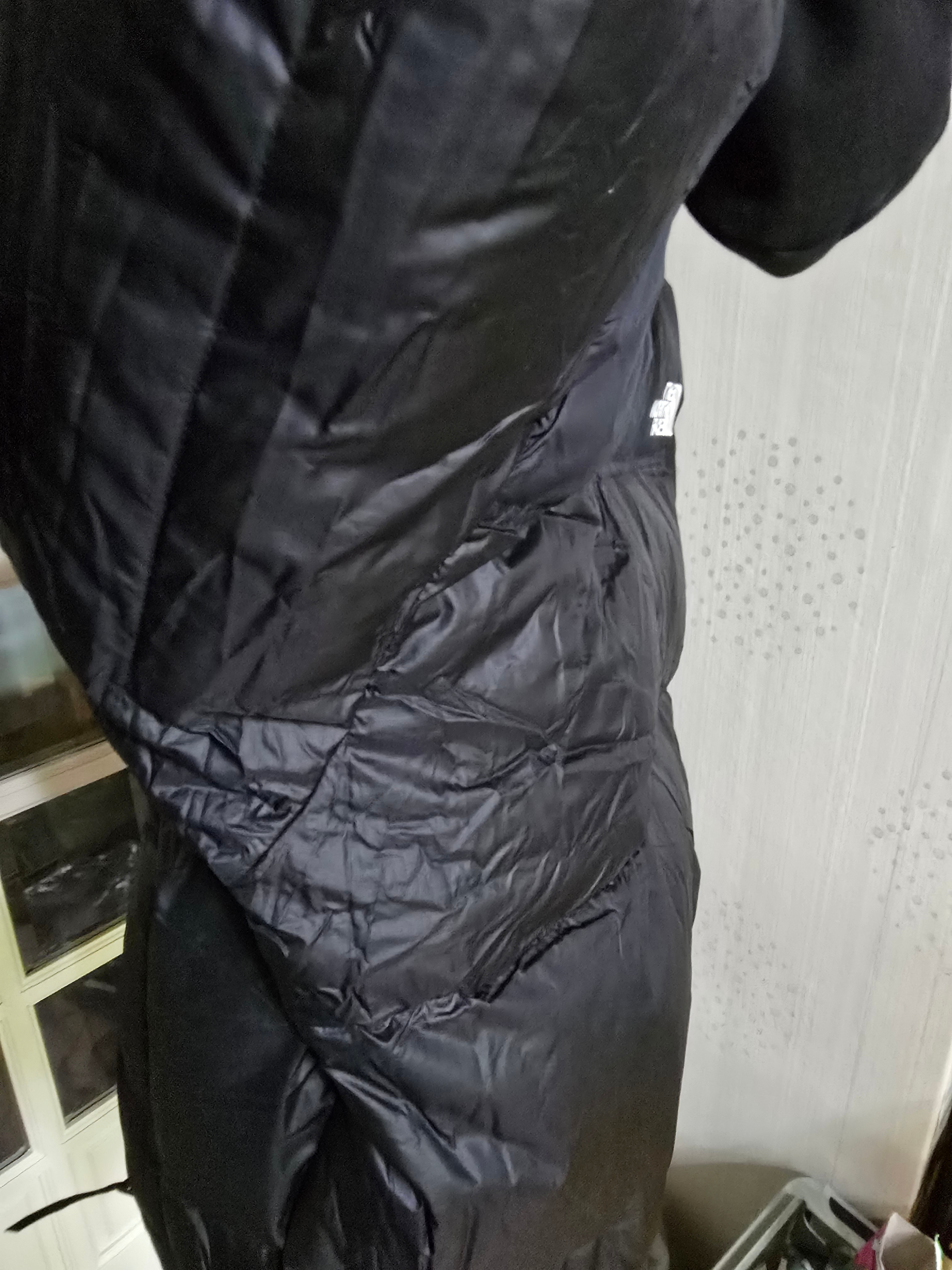The North Face 1996 Eco Nuptse Jacket Black 착용 스타일 - 2