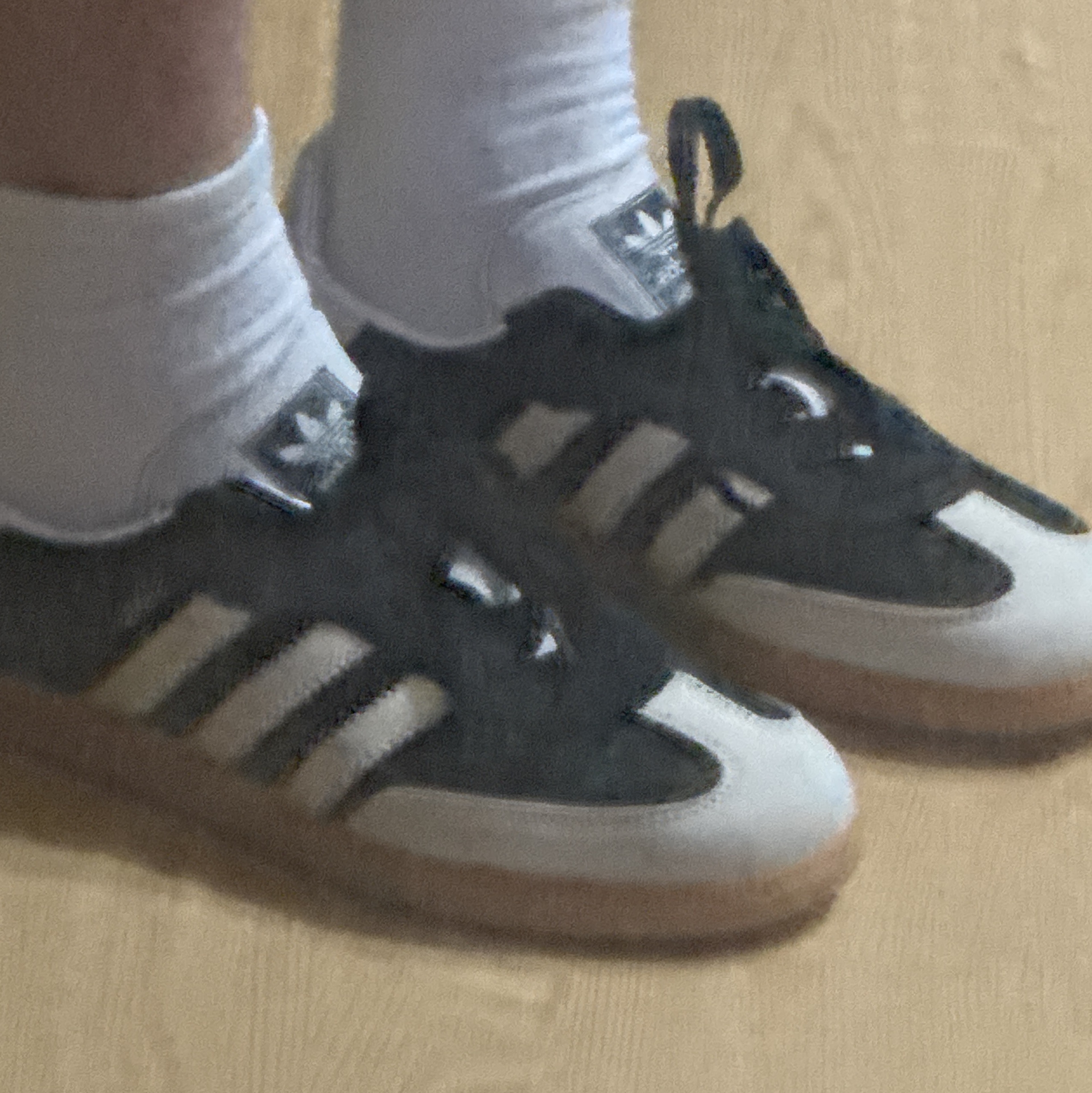 (W) Adidas Samba OG Core Black Wonder White 착용 스타일