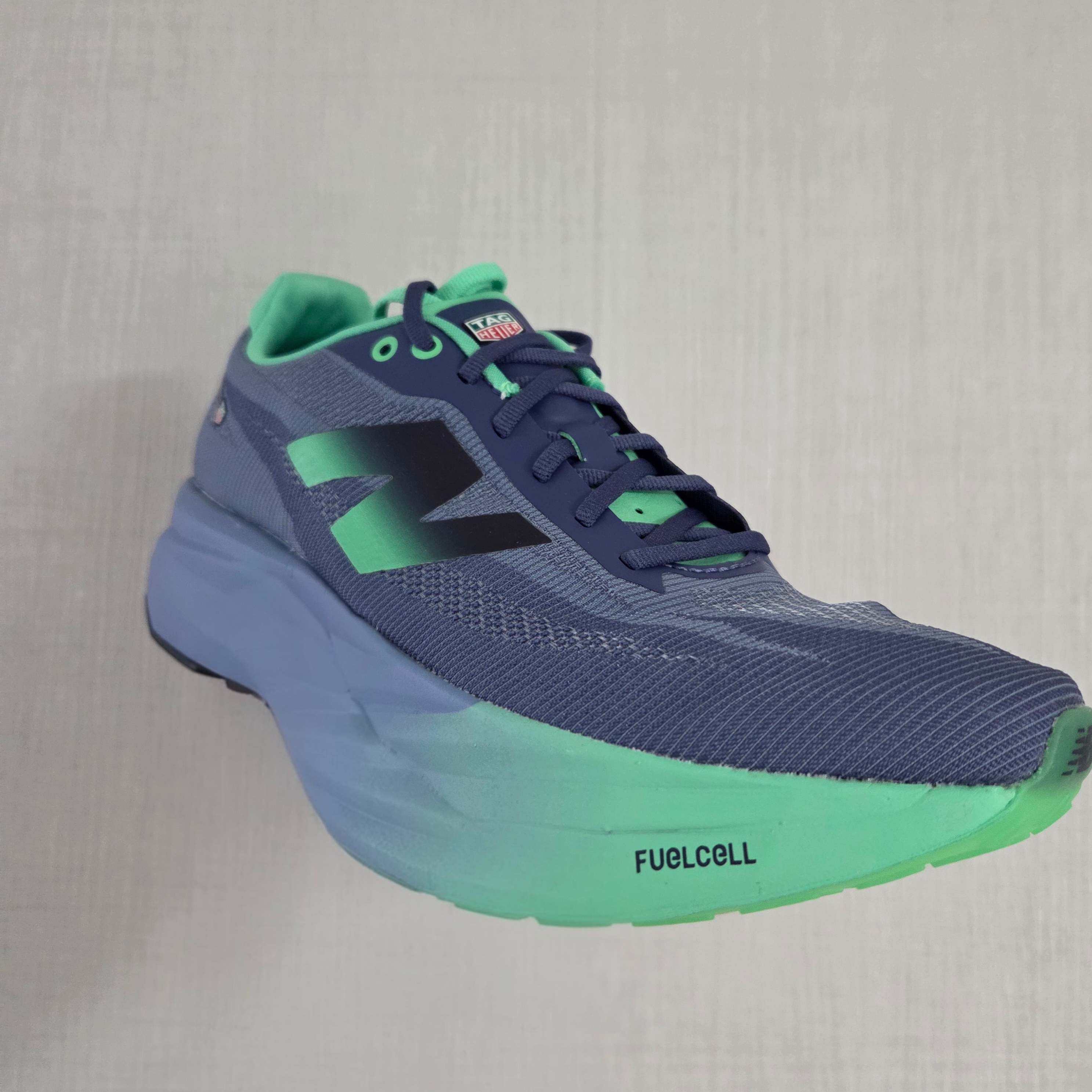 New Balance x TAG Heuer SC Elite v5 Dream State Midnight - D Standard 착용 스타일