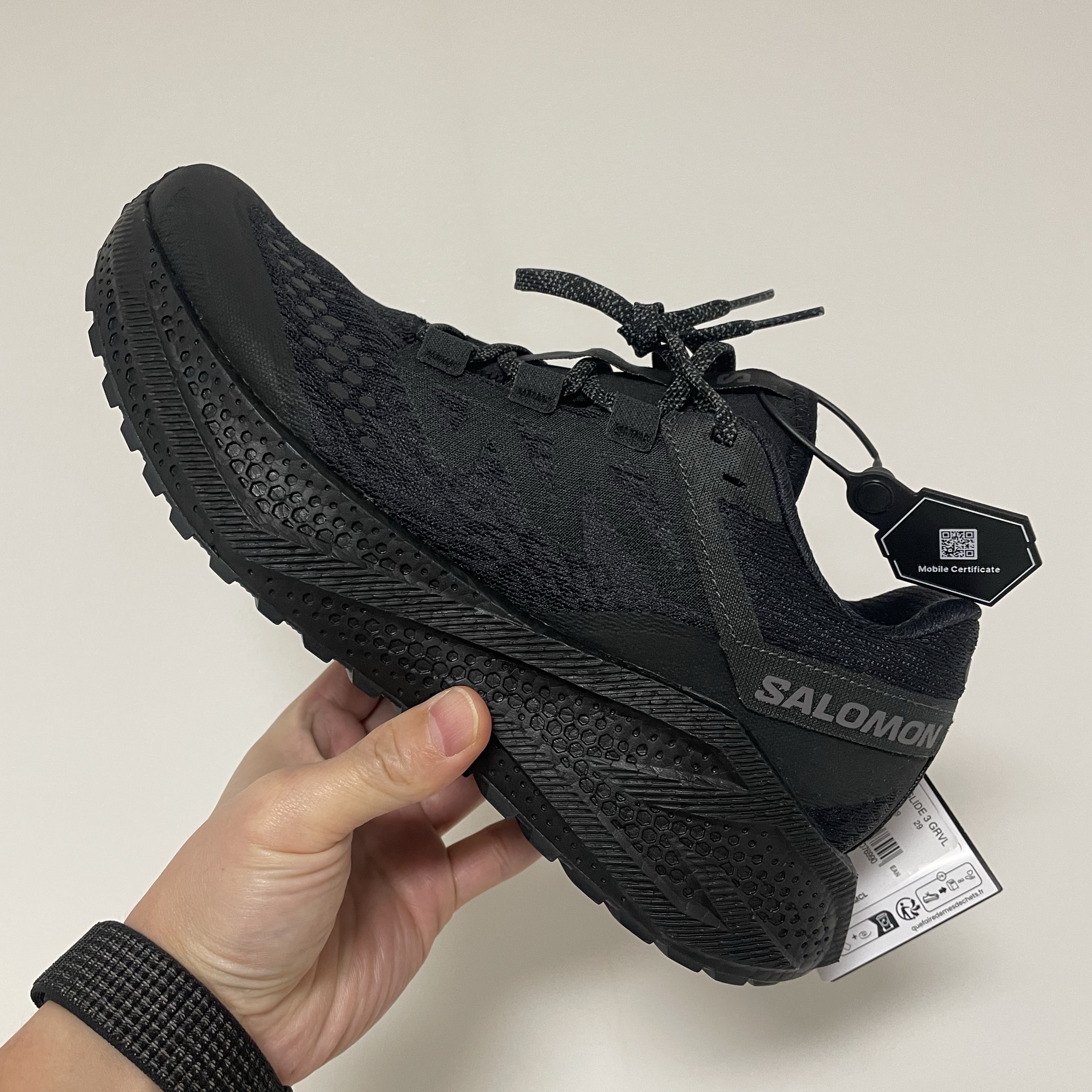 Salomon Aero Glide 3 Grvl Phantom Black 착용 스타일