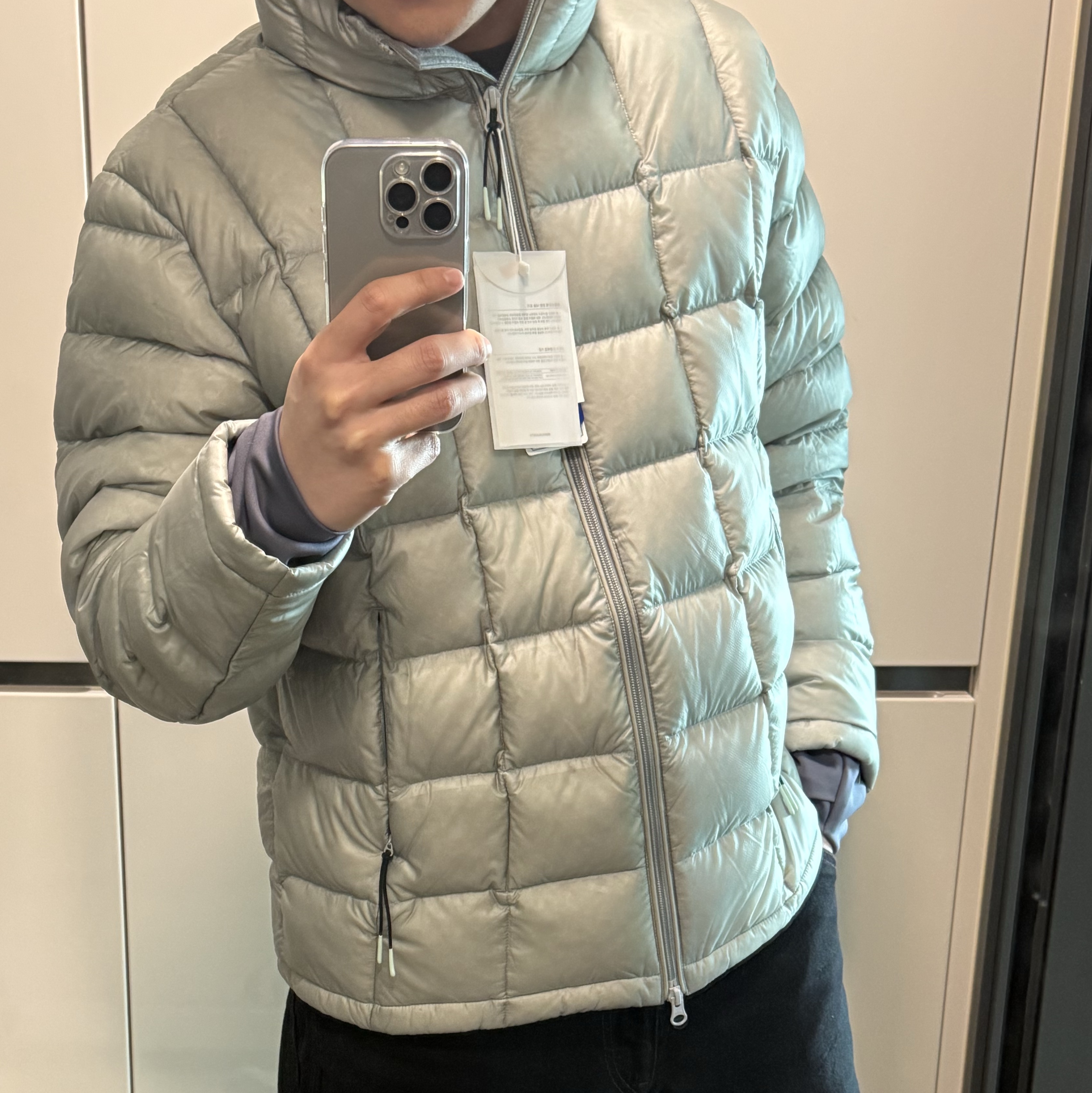 999Humanity Modular Light Goose Puffer Light Grey 착용 스타일 - 3