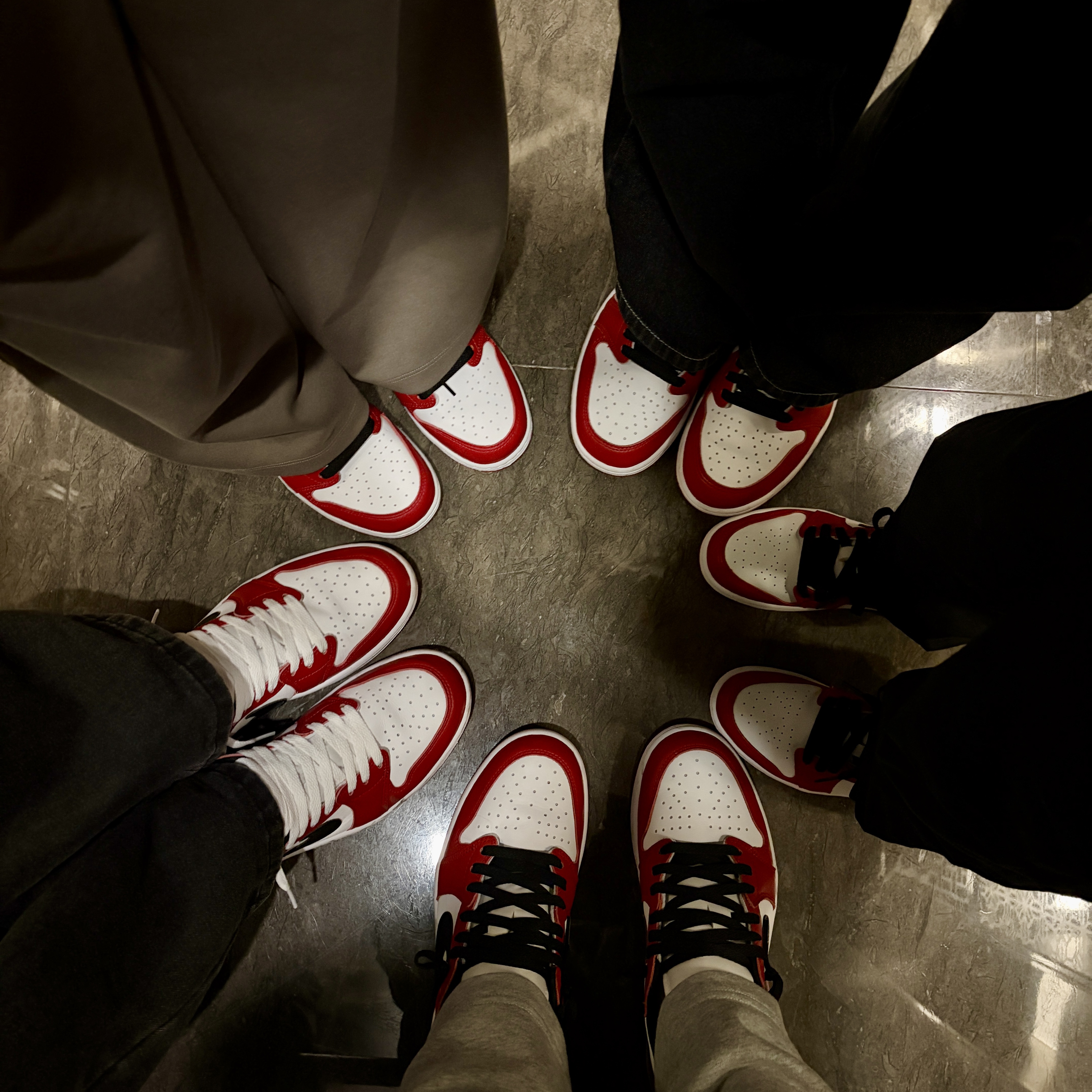 Jordan 1 Retro Low OG Chicago 착용 스타일