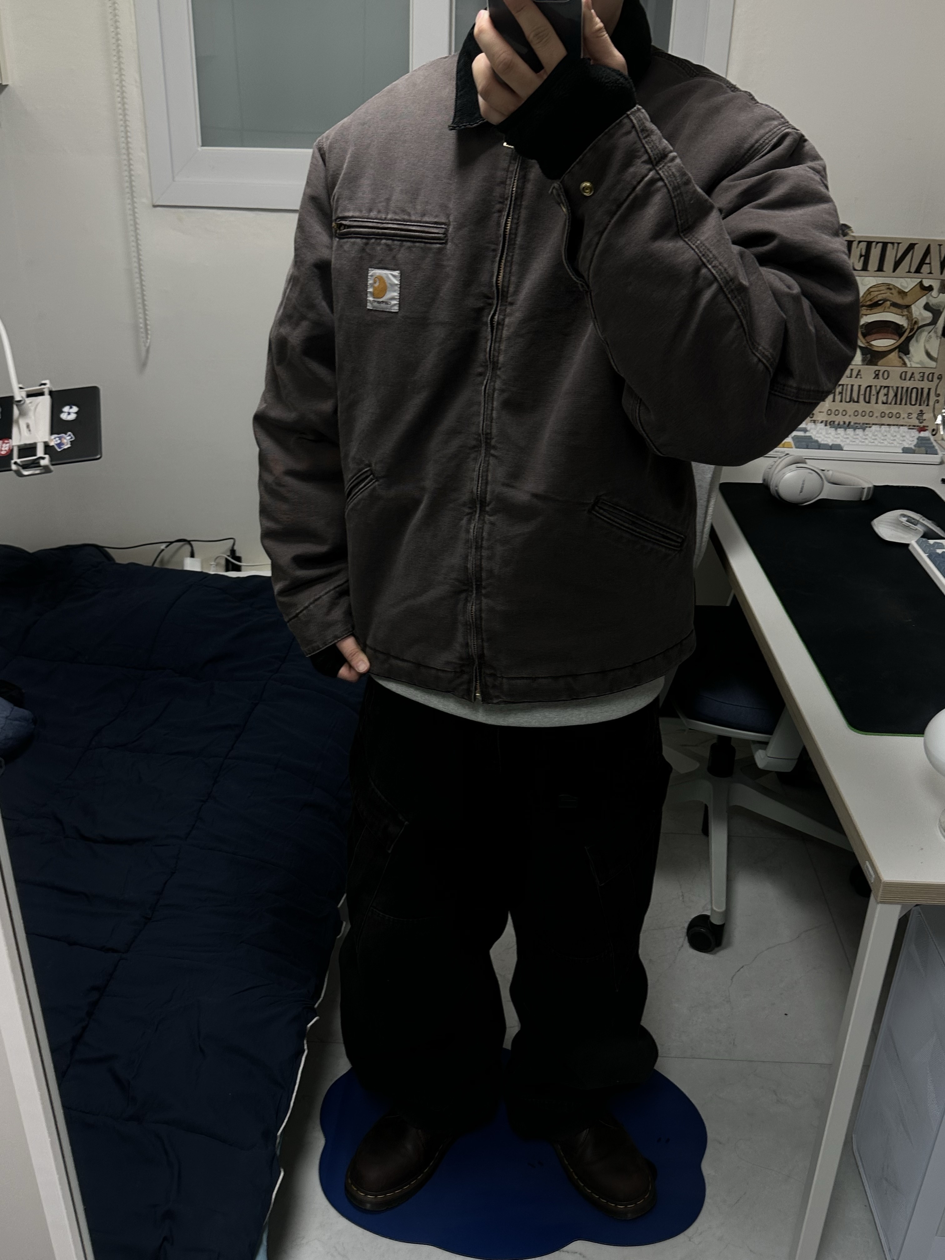 Carhartt WIP OG Detroit Jacket Tobacco Black 착용 스타일 - 1