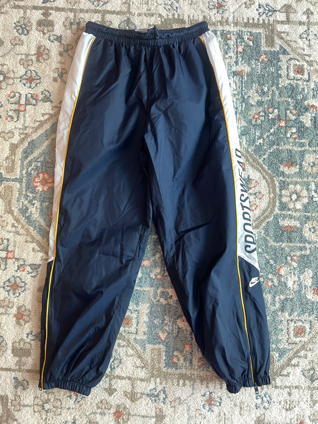 Nike Club Woven Jogger Obsidian - Asia 착용 스타일 - 1