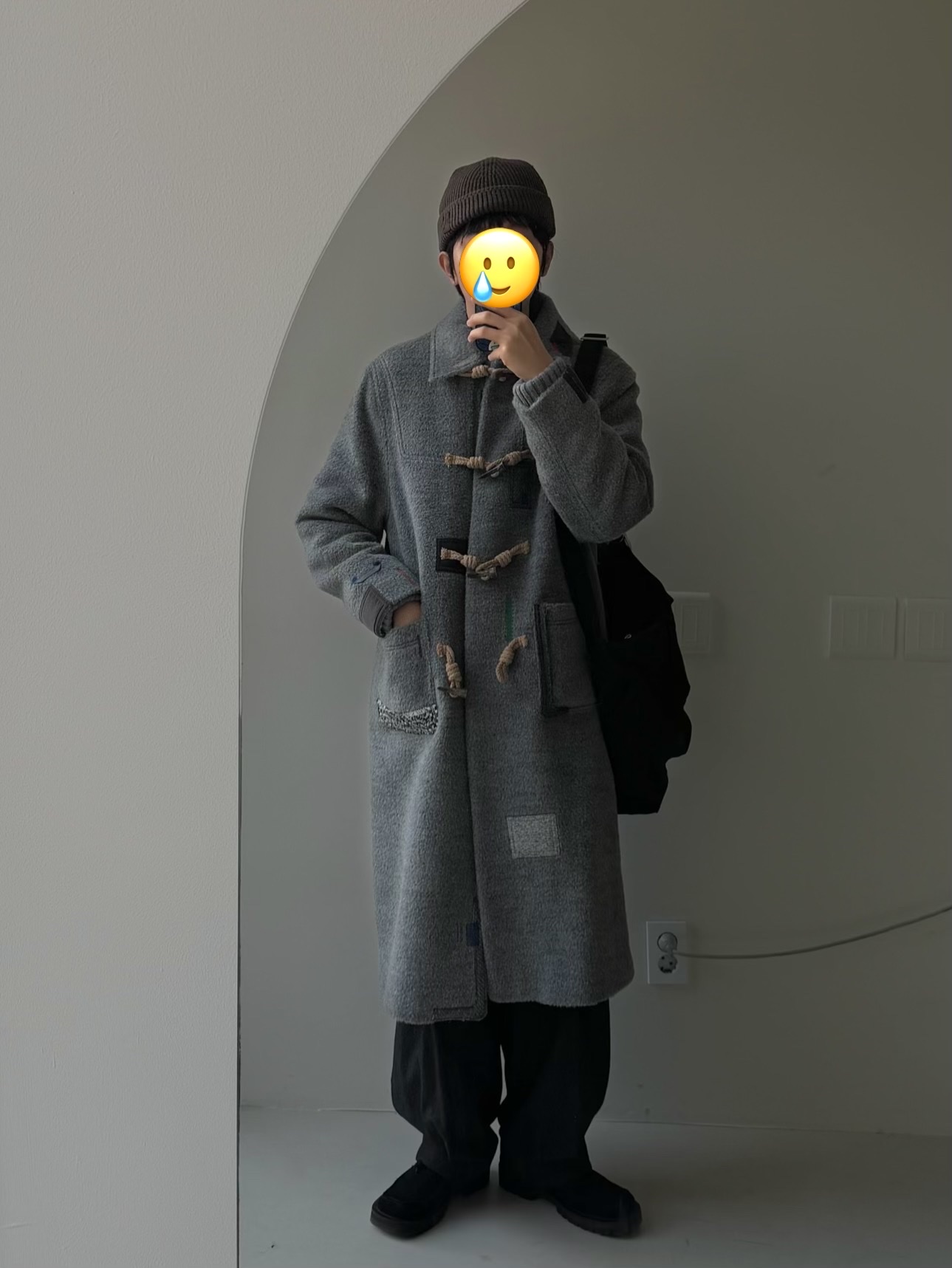 Ader Error Product 76 Wide Fit Slacks Grey, Ader Error Curve; BS01 Noir 착용 스타일 - 1