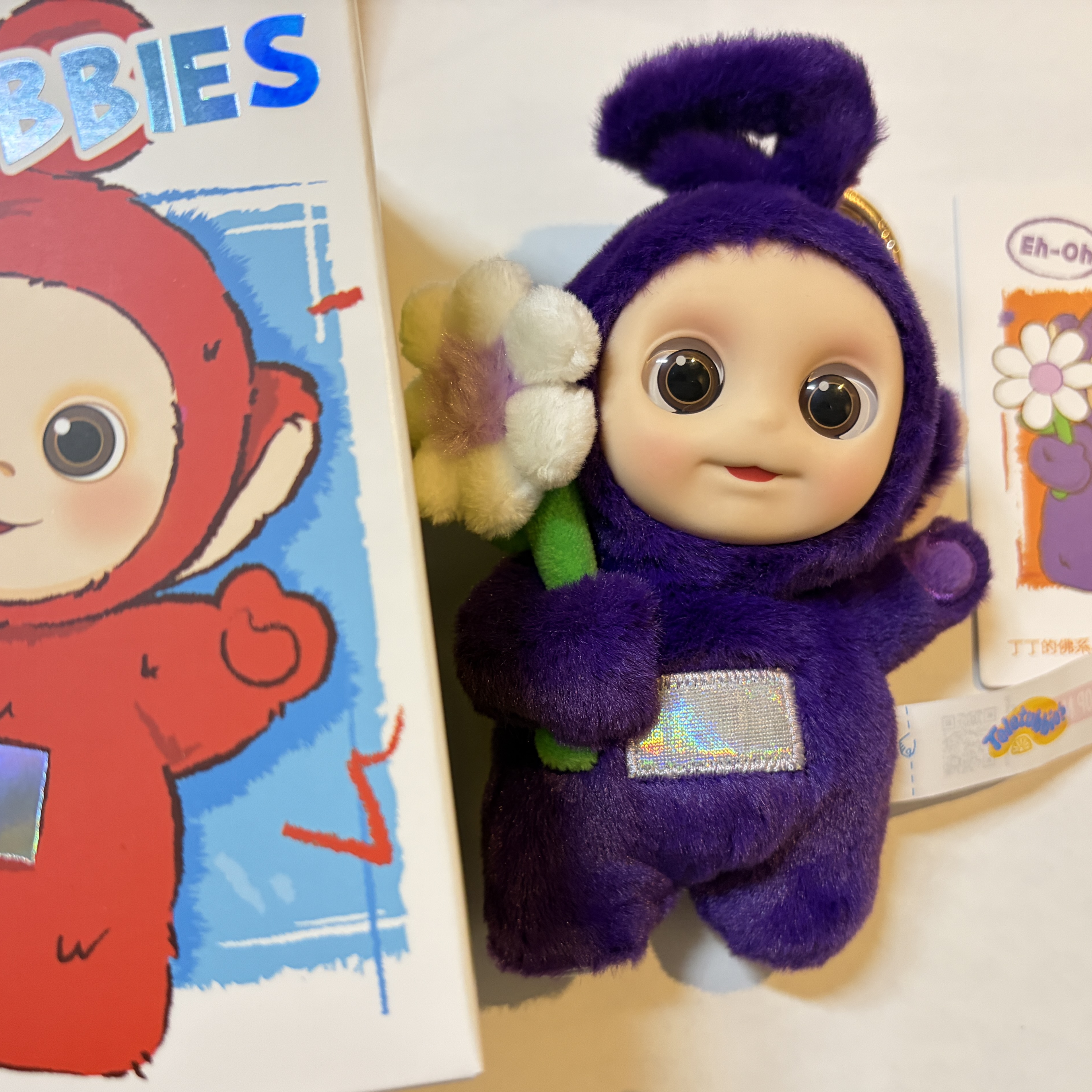 Pop Mart Teletubbies Say Hello Series Figures Sealed Case Tinky Winky's Chill Flower (Opened Case) 착용 스타일