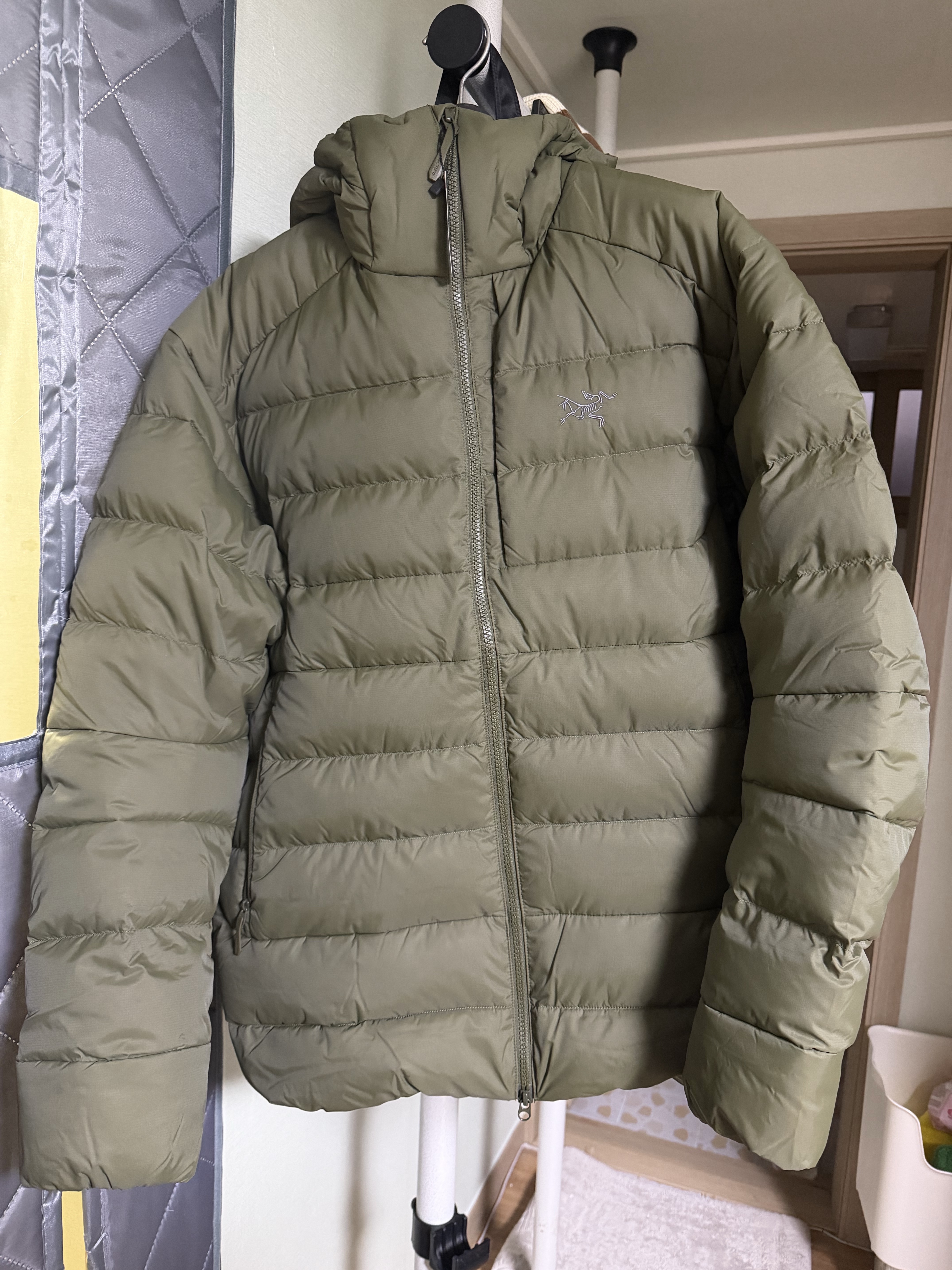 Arc'teryx Atom LT Hoody Glitch, Arc'teryx Thorium Hoody Tatsu 착용 스타일 - 6