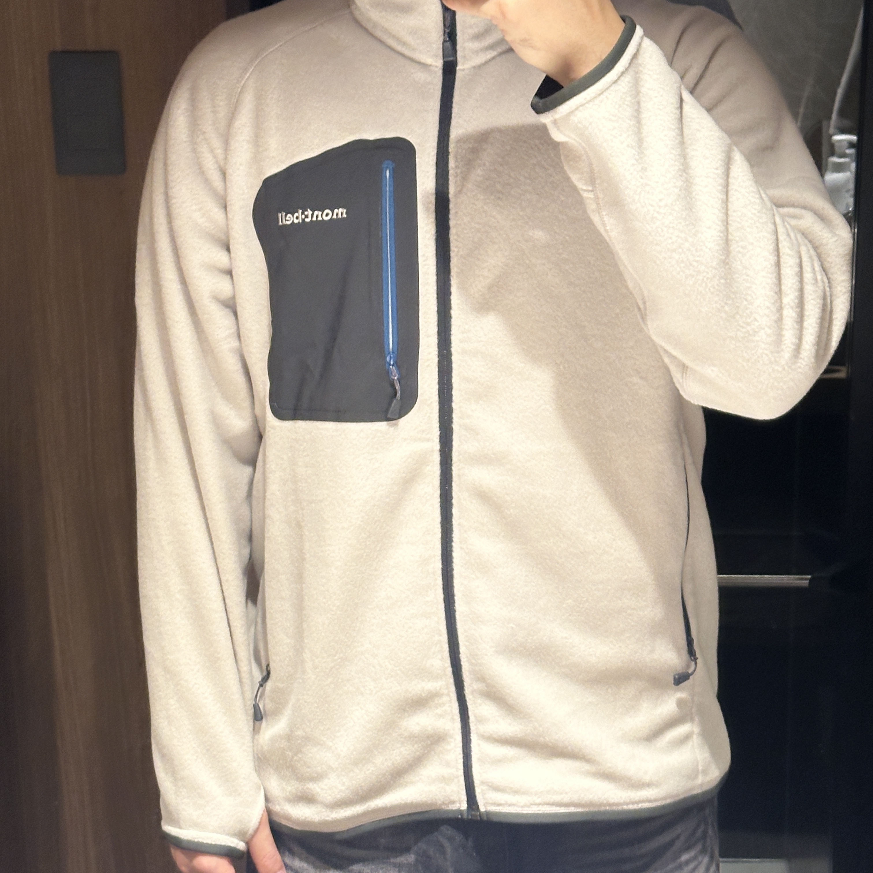 Montbell Climaplus 100 Jacket Ivory, Chrome Hearts Horseshoe Logo Pocket T-Shirt Black 착용 스타일 - 2