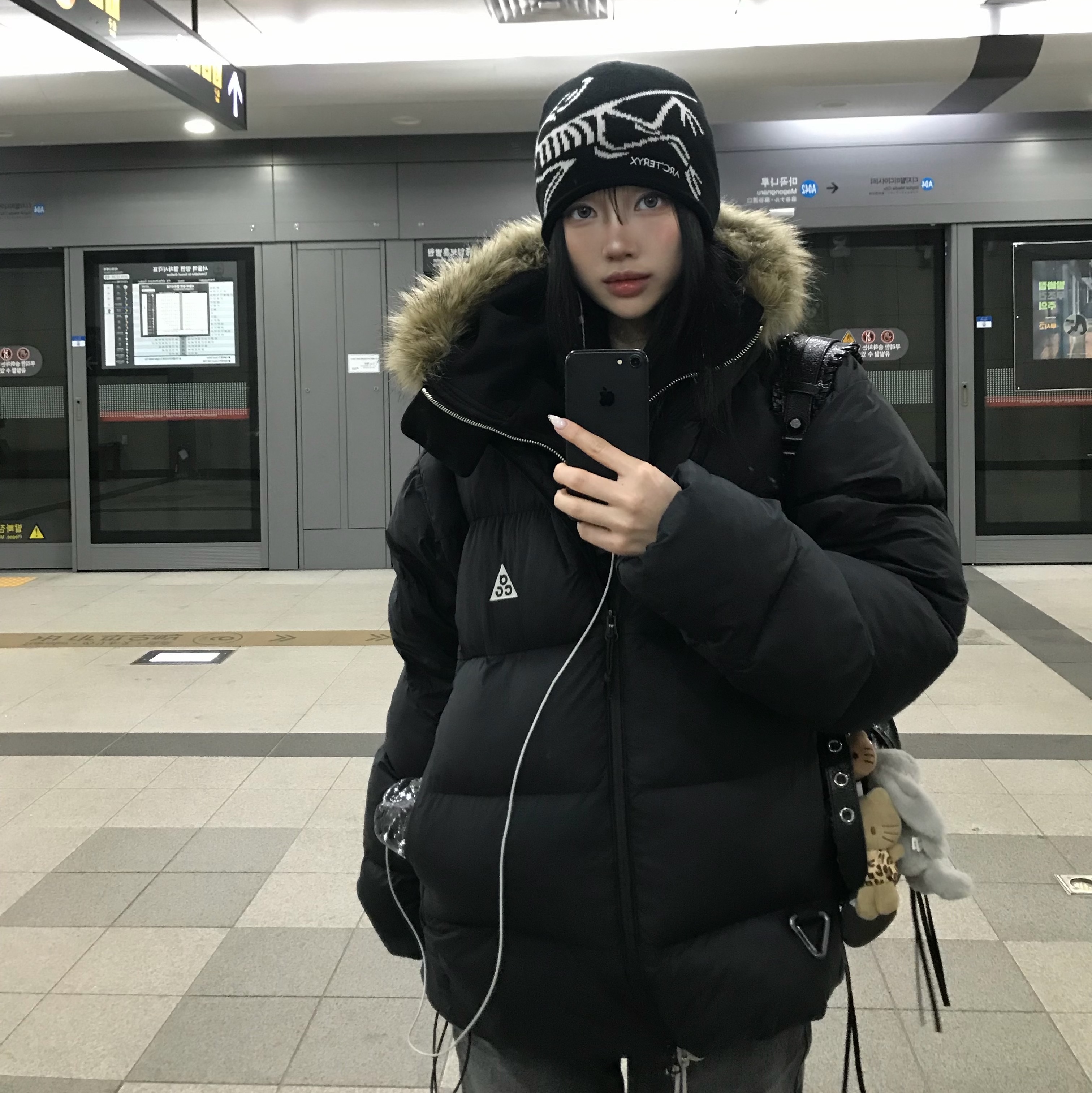 Arc'teryx Bird Head Toque Orca, Nike ACG Therma-Fit ADV Lunar Lake Puffer Jacket Black - Asia μ°©μ© μ€νμΌ - 1