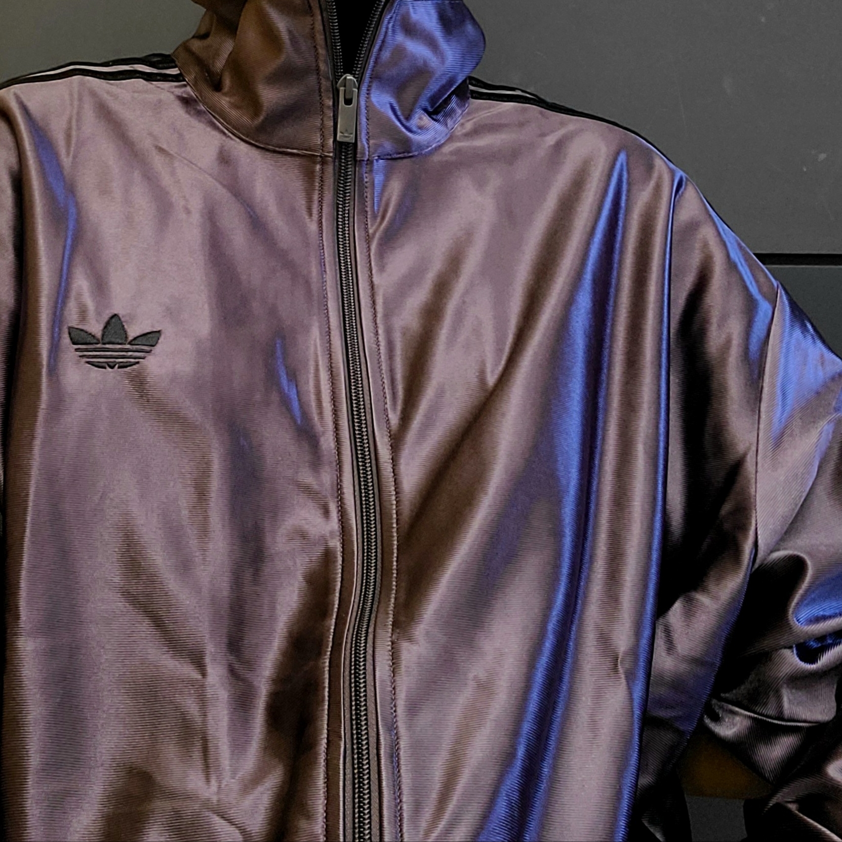Adidas Firebird Metallic Track Top Grey Strata - KR Sizing 착용 스타일