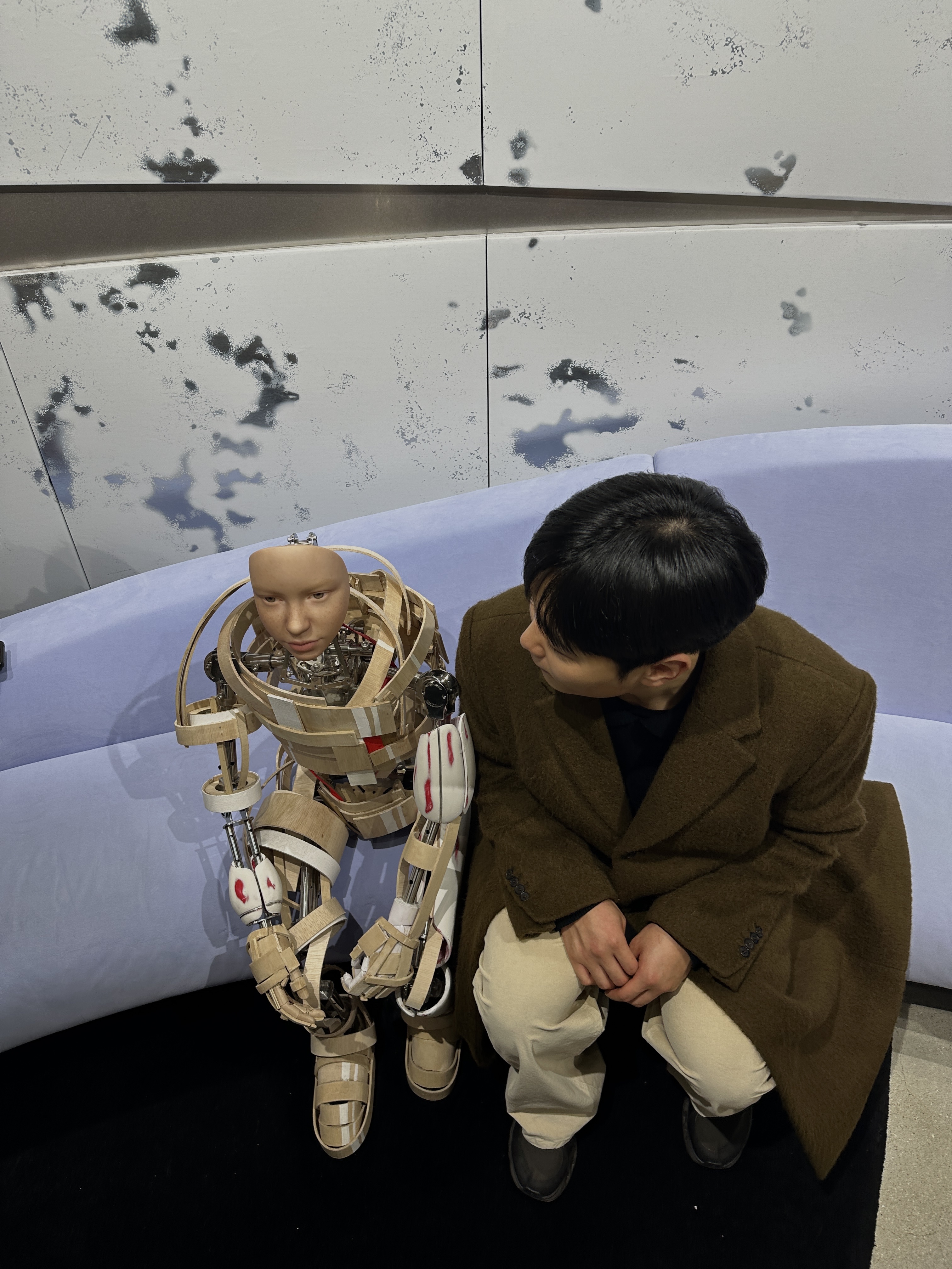 On Running x Post Archive Faction (Paf) Cloudmonster 2 Thorn Brown 착용 스타일