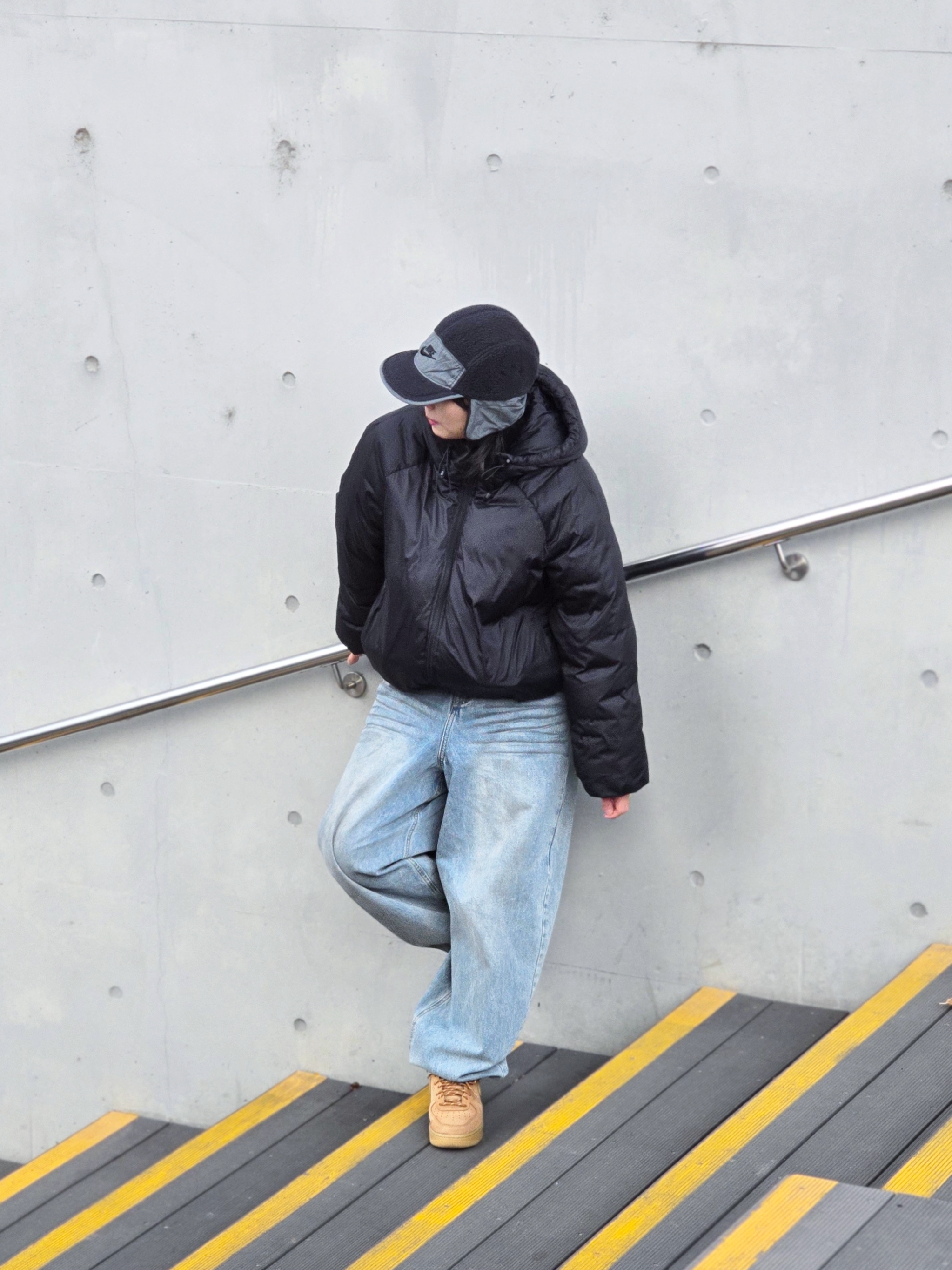 Nike Fly Unstructured Outdoor Cap Black Iron Grey, Nike Air Force 1 Mid '07 WB Flax 착용 스타일 - 2