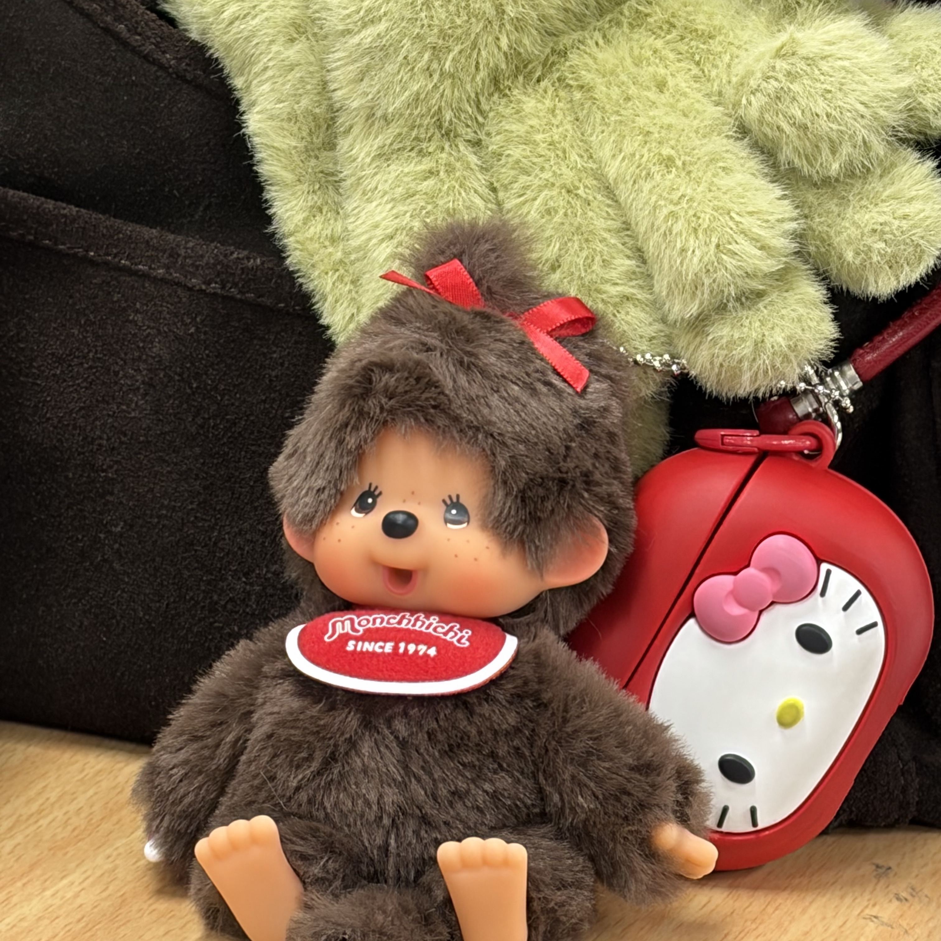 Monchhichi SS Girl Key Chain Brown 착용 스타일