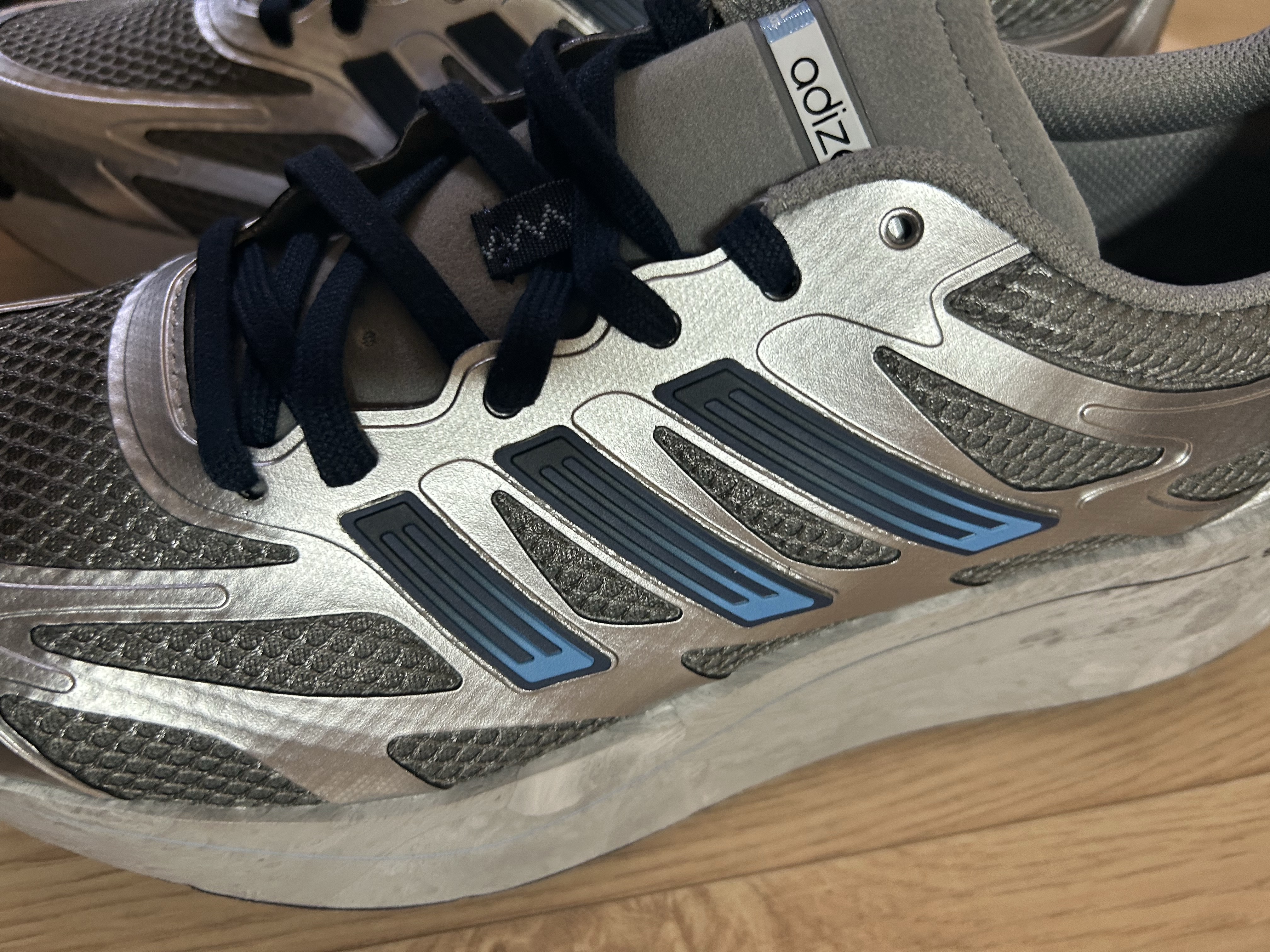 Adidas Adizero Aruku Charcoal Solid Grey Legend Ink 착용 스타일