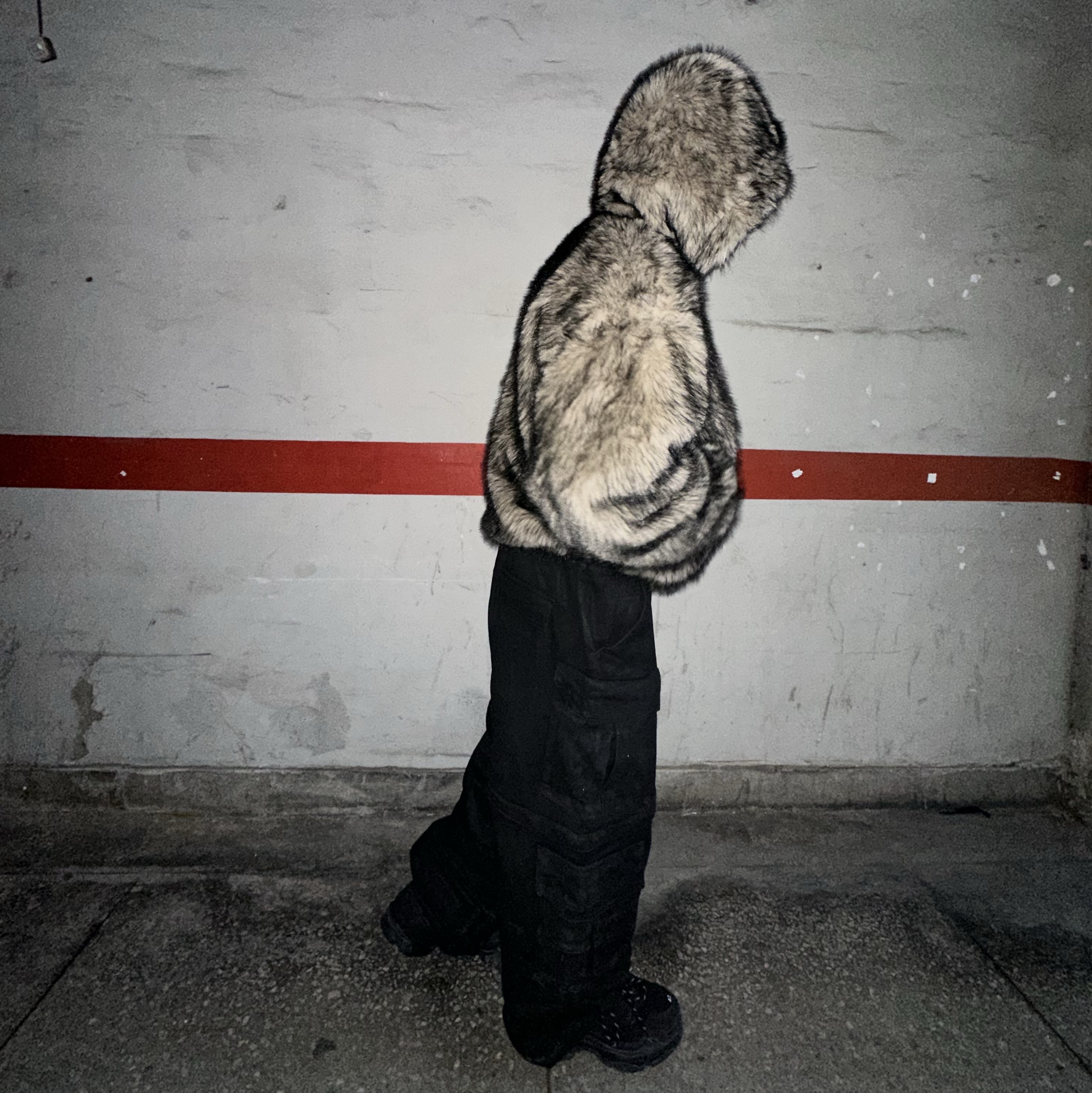 Balenciaga Triple S Black, Project G/R Oversized Convertible Cargo Pants Coated Black 착용 스타일 - 4