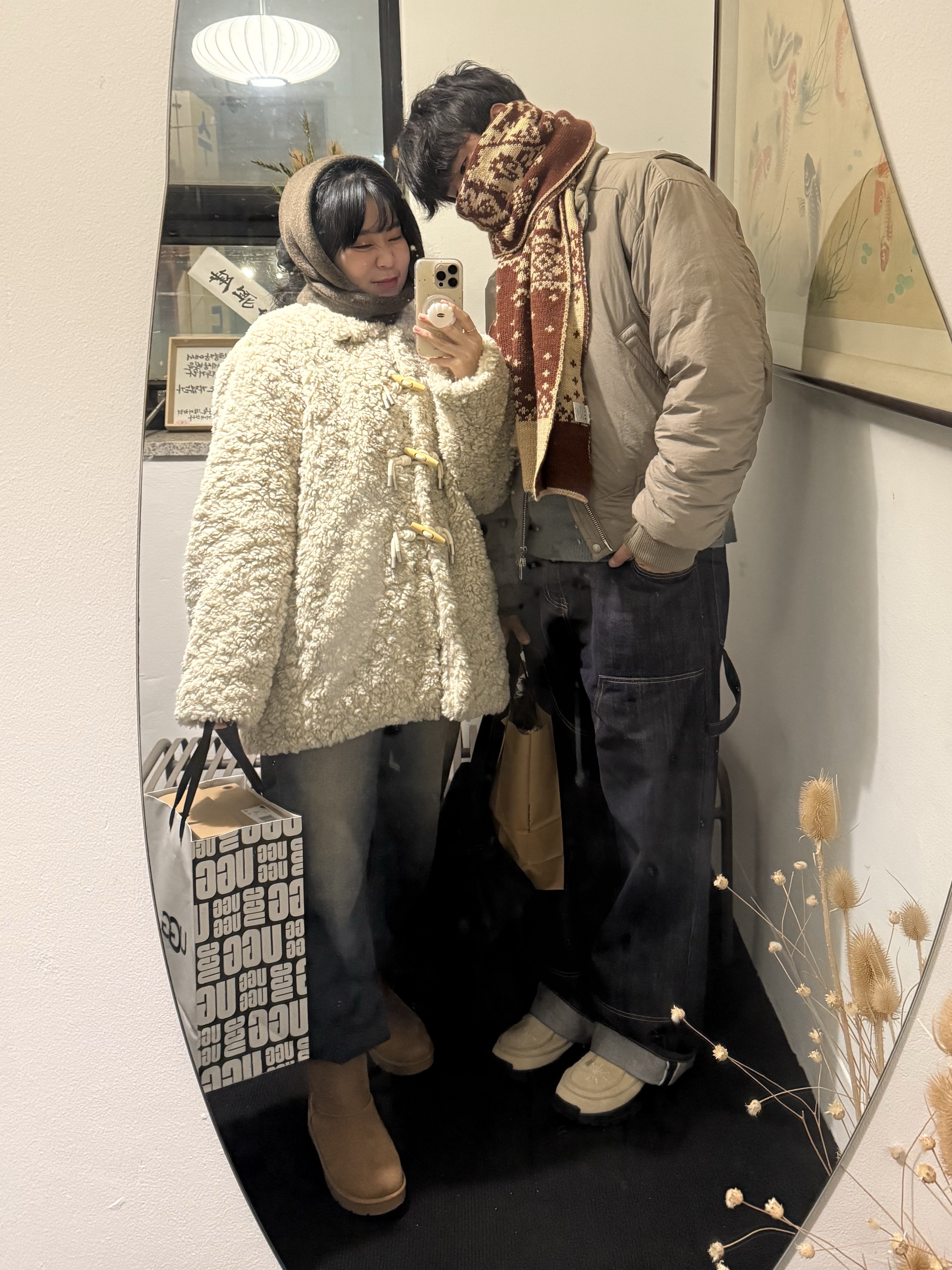 [KREAM 단독] Millo Archive X Negative Three Crescendo Desert Boots Beige, Haleine Highneck Bomber Padding Khaki Beige 착용 스타일 - 1