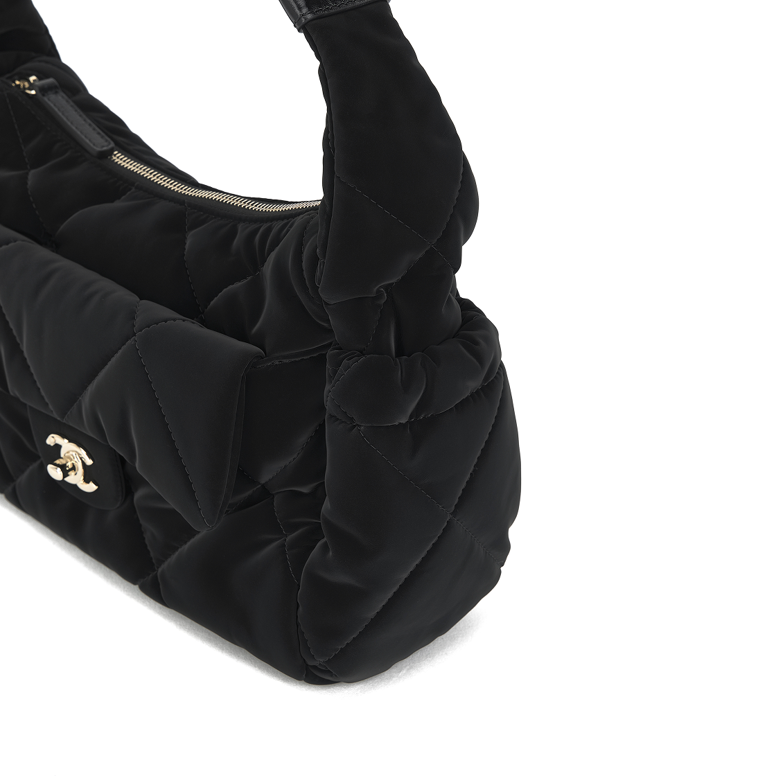 샤넬 라지 볼링백 벨벳 나일론 & 골드 메탈 블랙(Chanel Large Bowling Bag Velvet Effect Nylon & Gold Black) - 5